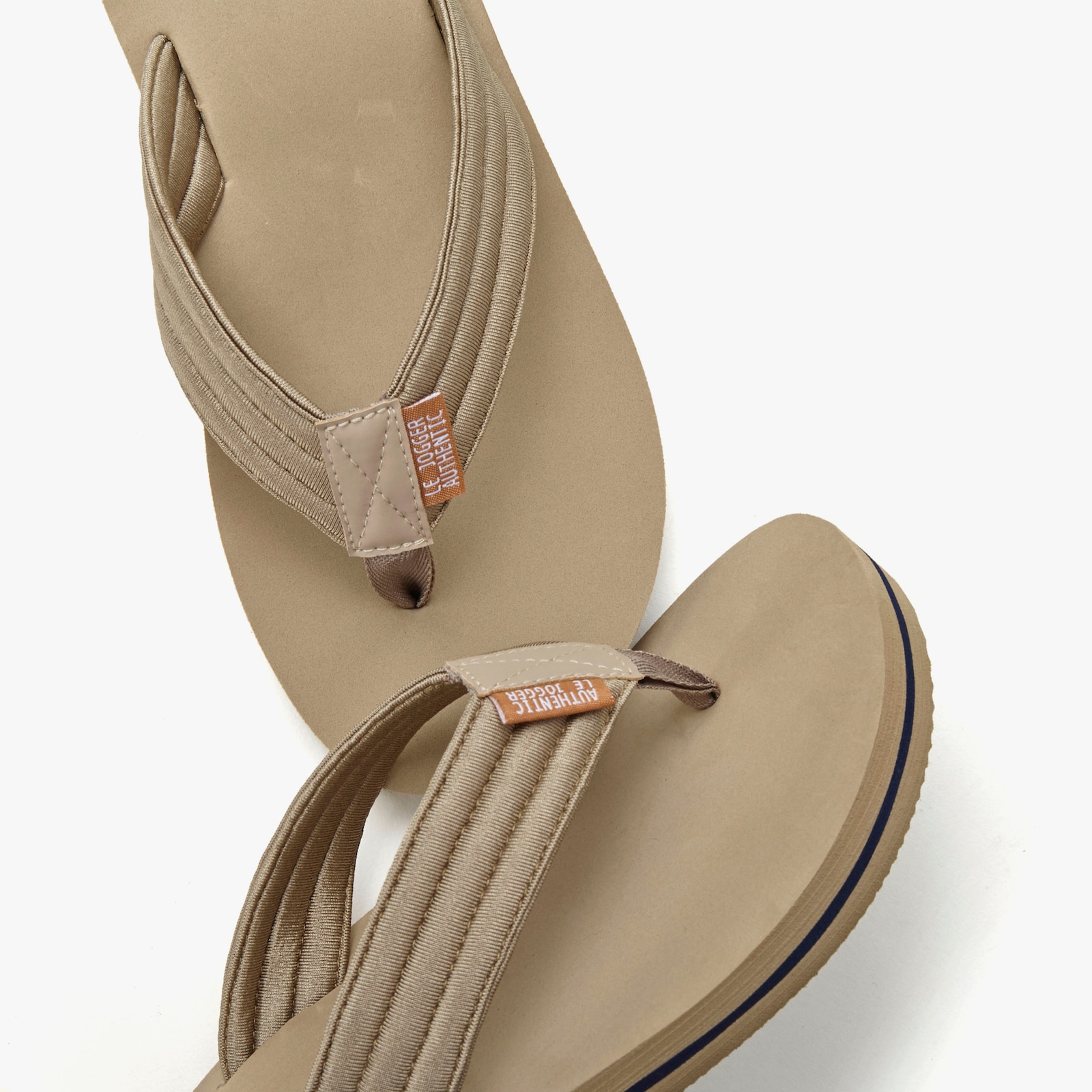 AUTHENTIC LE JOGGER Badezehentrenner - beige