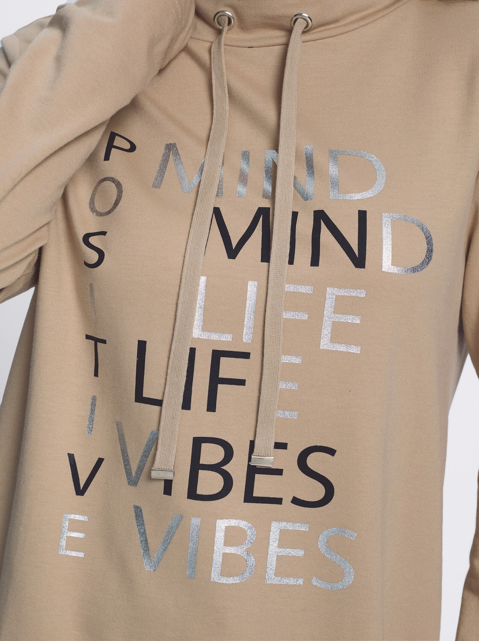 Sweatshirt mit Foliendruck - beige-schwarz-bedruckt