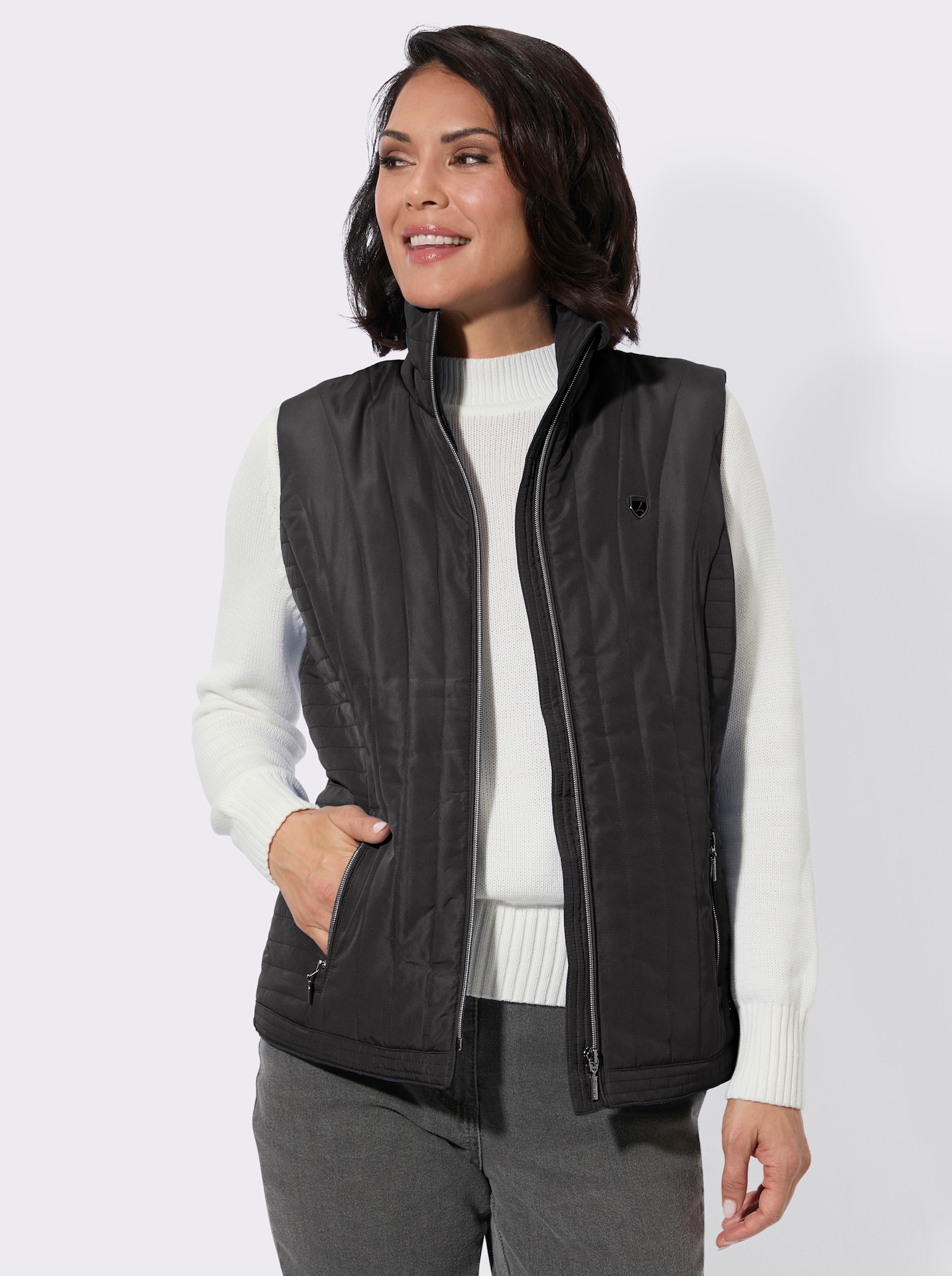 Steppweste mit Zippertaschen - schwarz