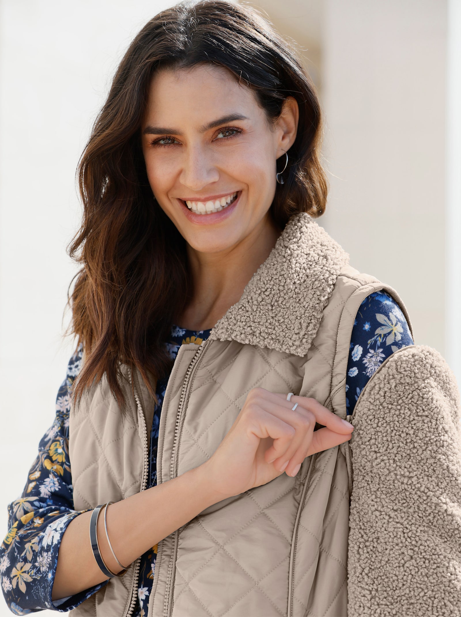 2-in-1-Jacke im Materialmix - sesam