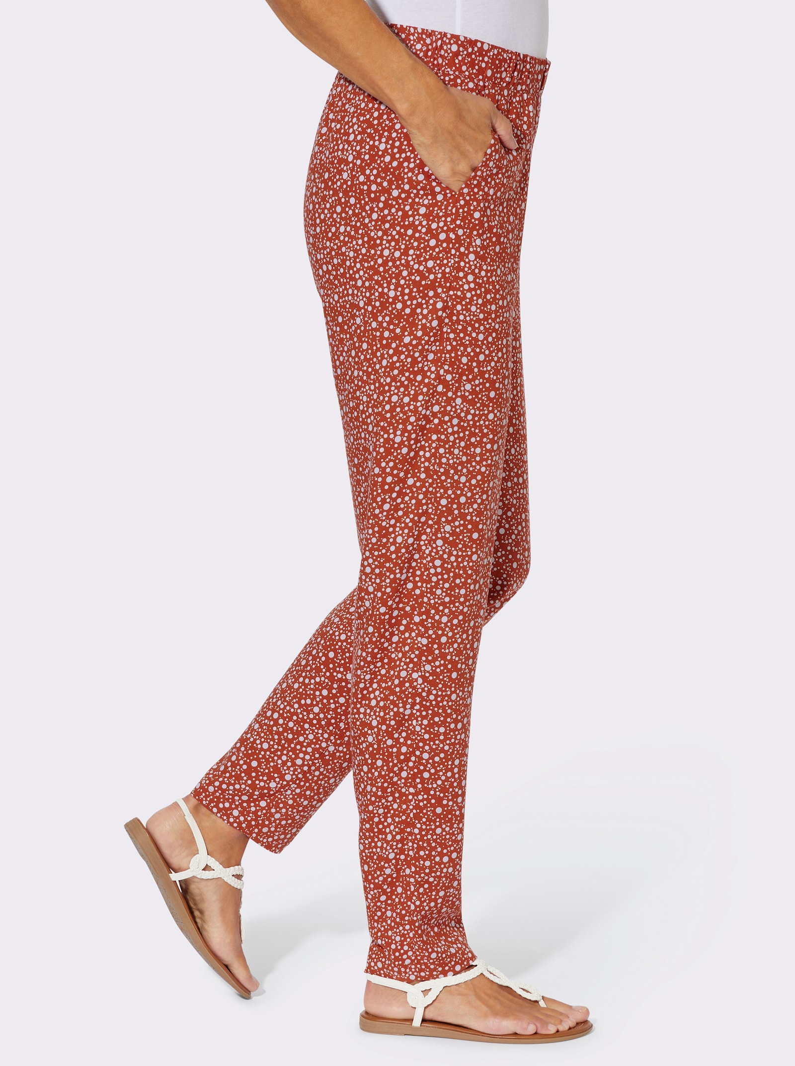 Schlupfhose mit Punktedessin - rostrot-weiß-bedruckt