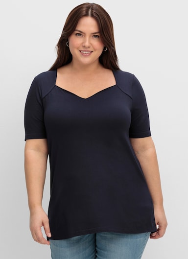 sheego T-Shirt mit herzförmigem Ausschnitt - tiefblau