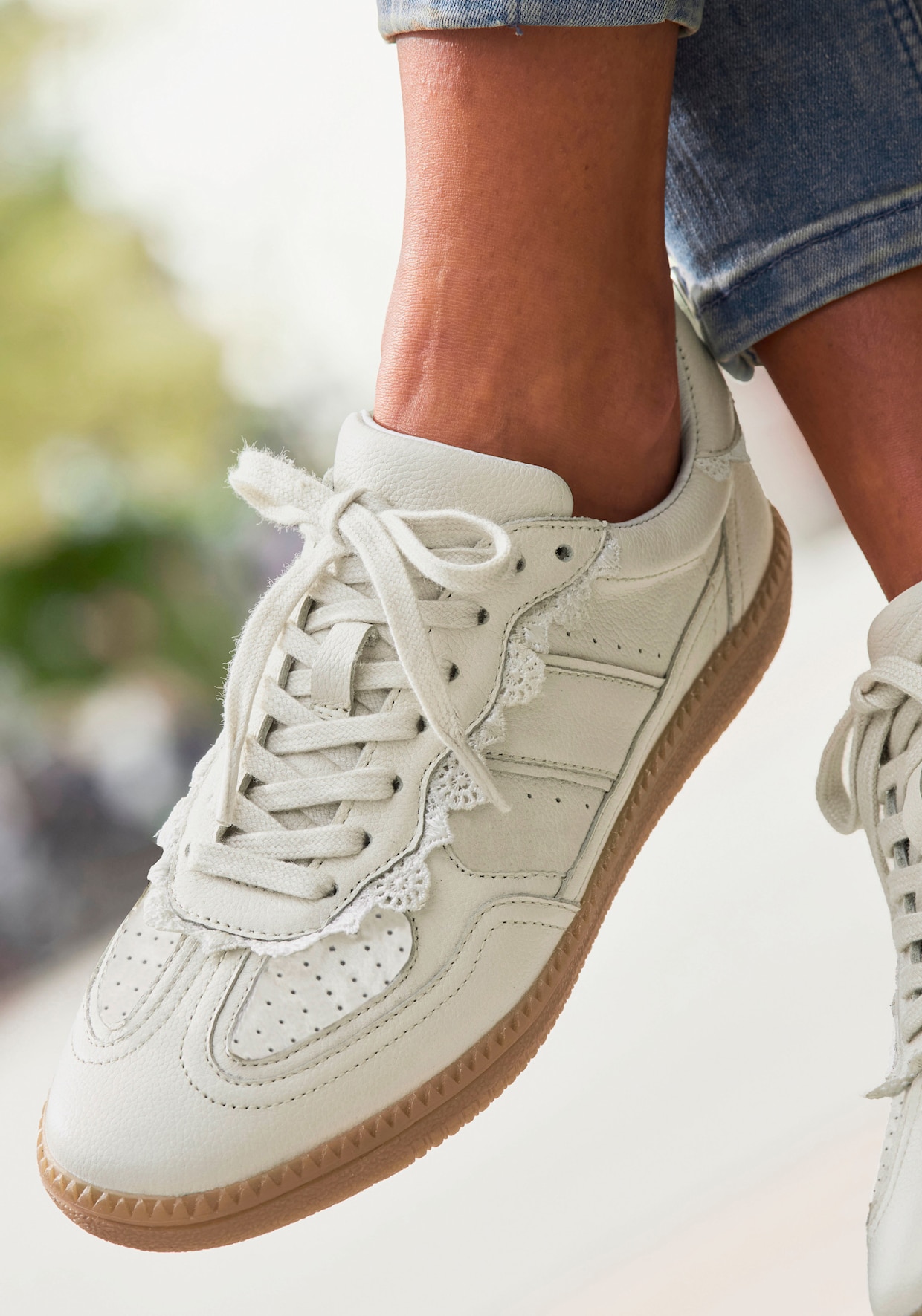 LASCANA Sneaker - crème