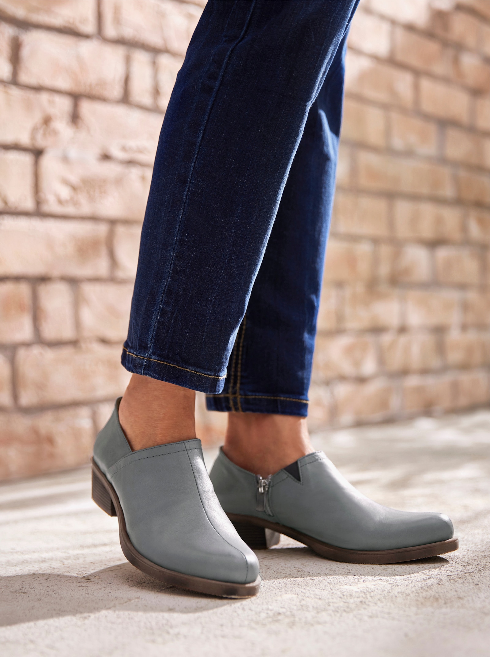 Andrea Conti Kurzstiefelette - grau