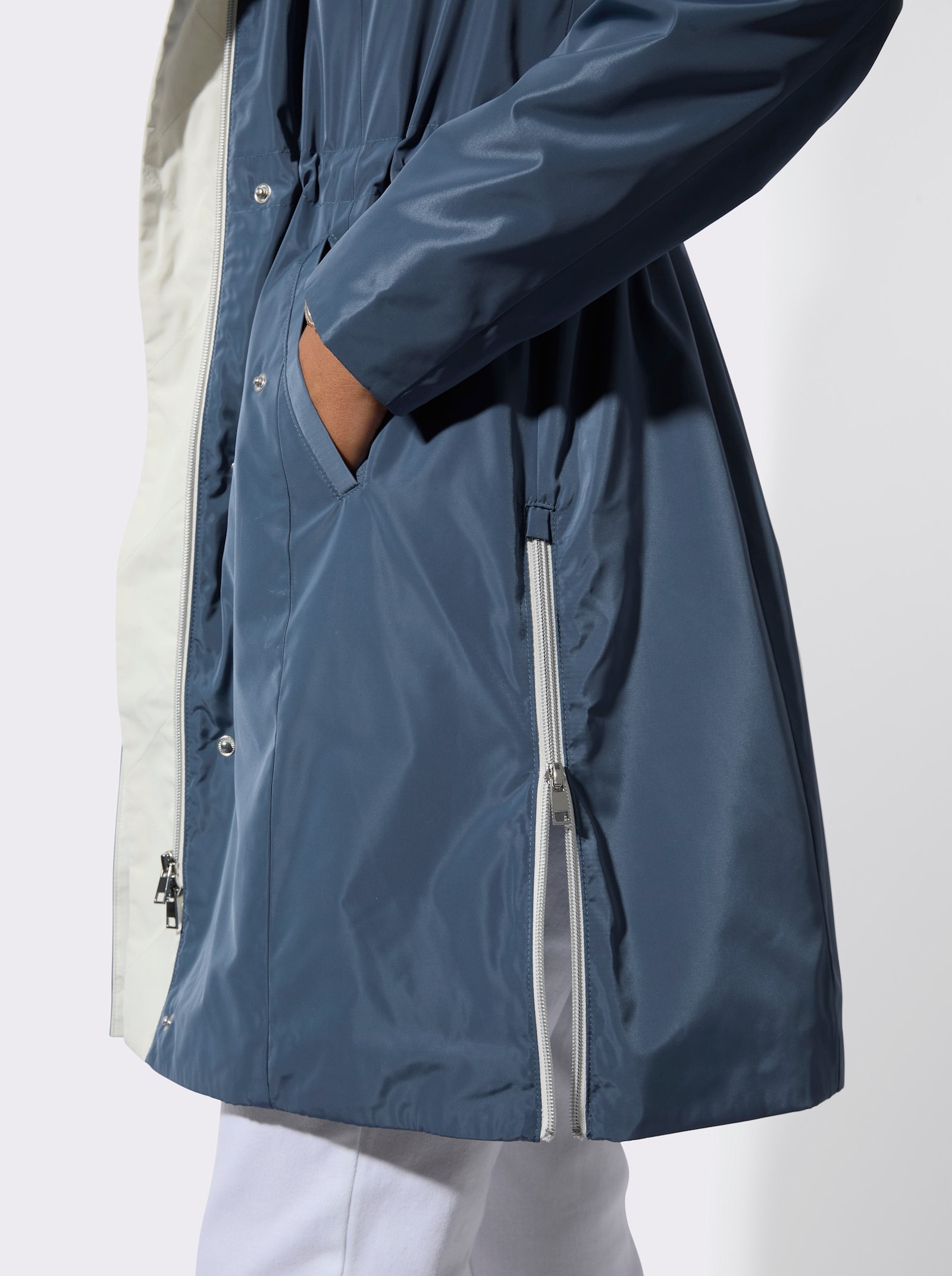 Kurzmantel in 2-in-1-Optik - rauchblau-ecru