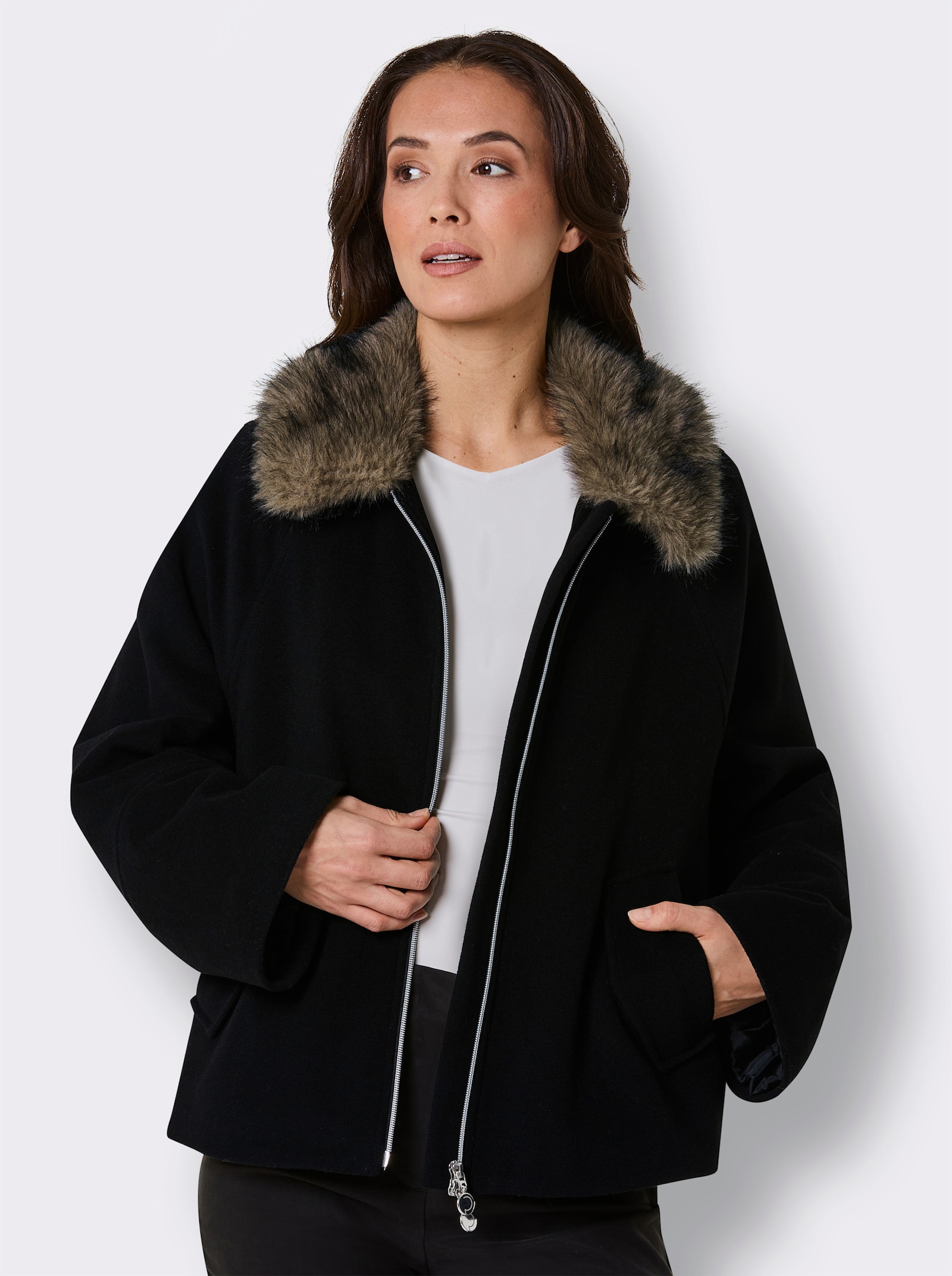 CREATION L PREMIUM Wolljacke mit Pelz-Imitat-Kragen - schwarz