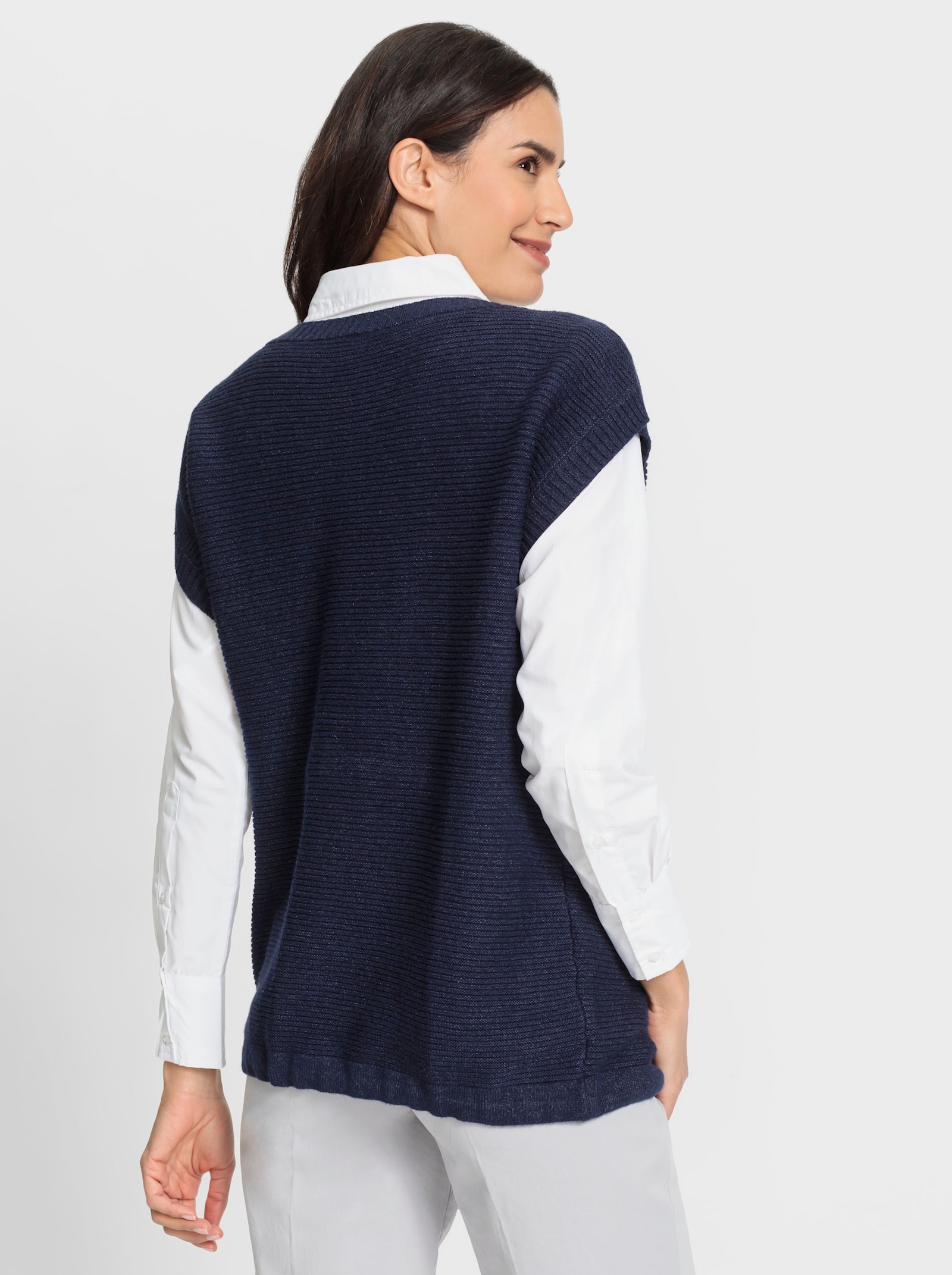 Pullunder mit weitenregulierbarem Saum - marine-meliert