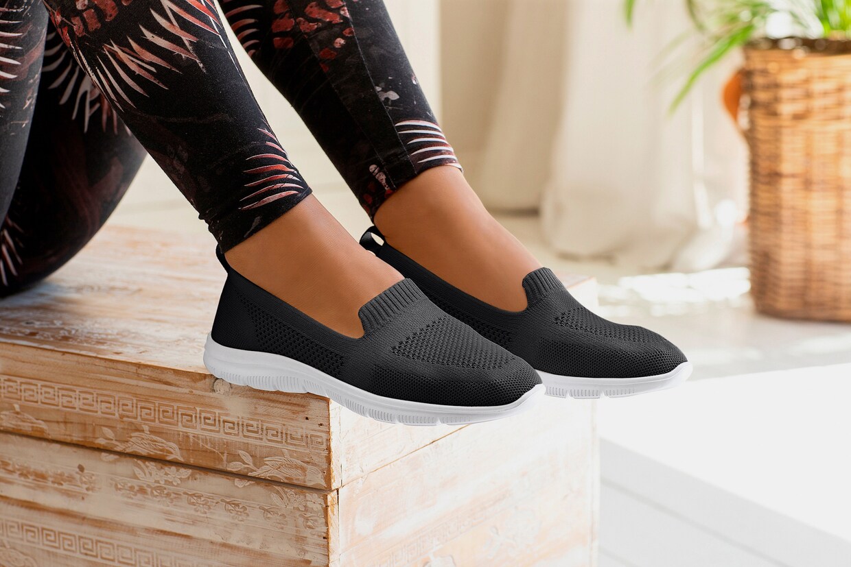 LASCANA Slipper - schwarz