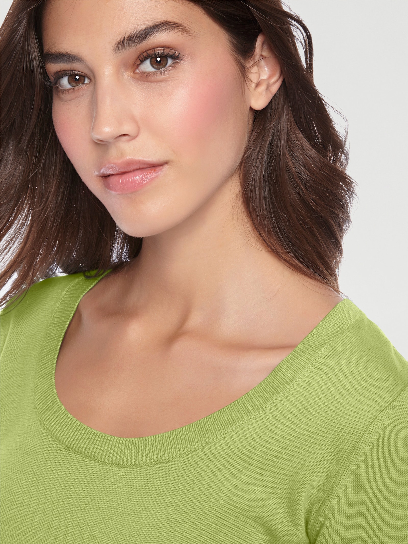 heine Rundhalspullover aus Feinstrick - kiwi