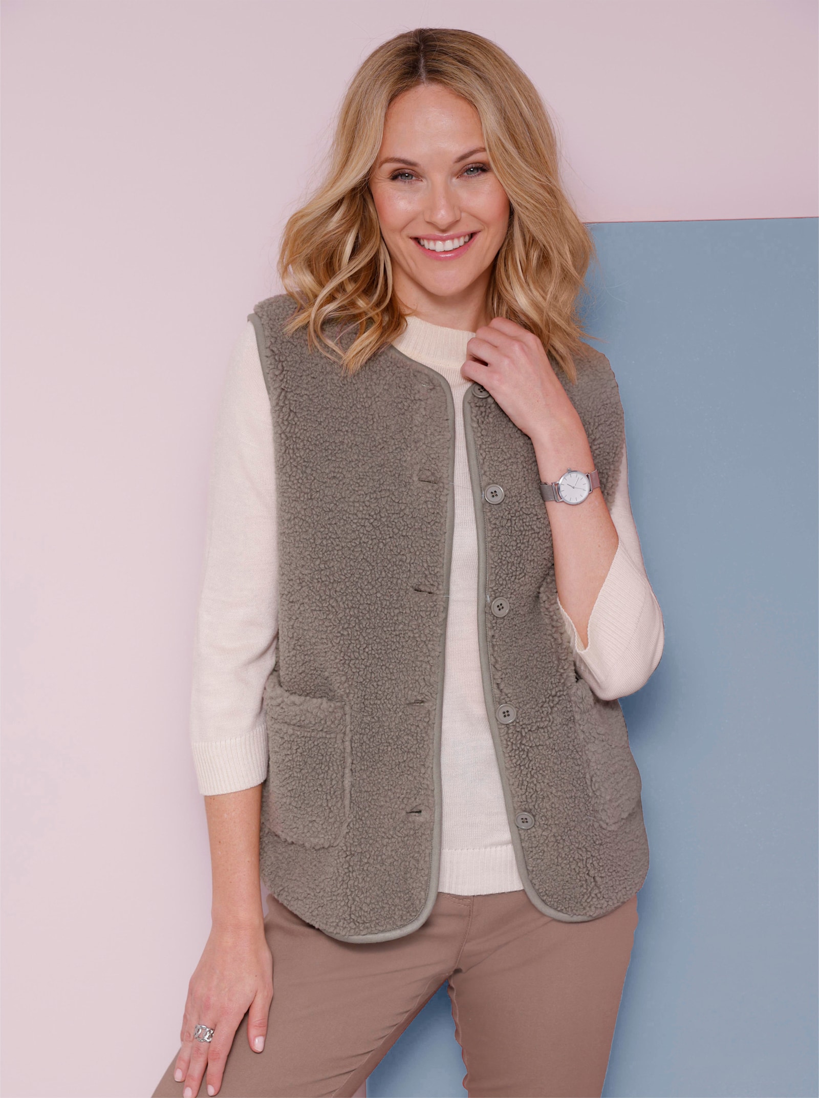 Fleecová vesta na knoflíky - taupe