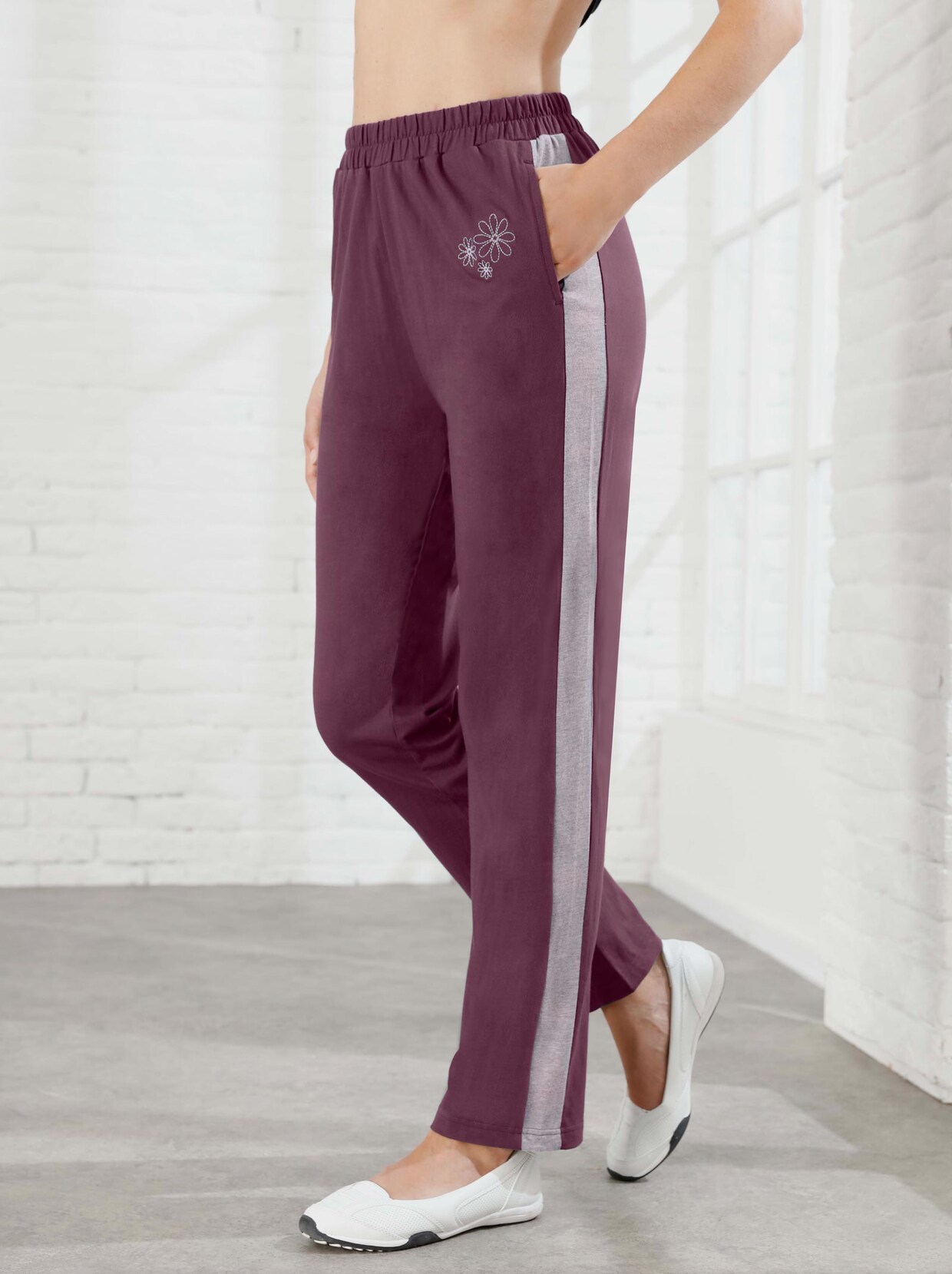 Freizeithose - beere-grau