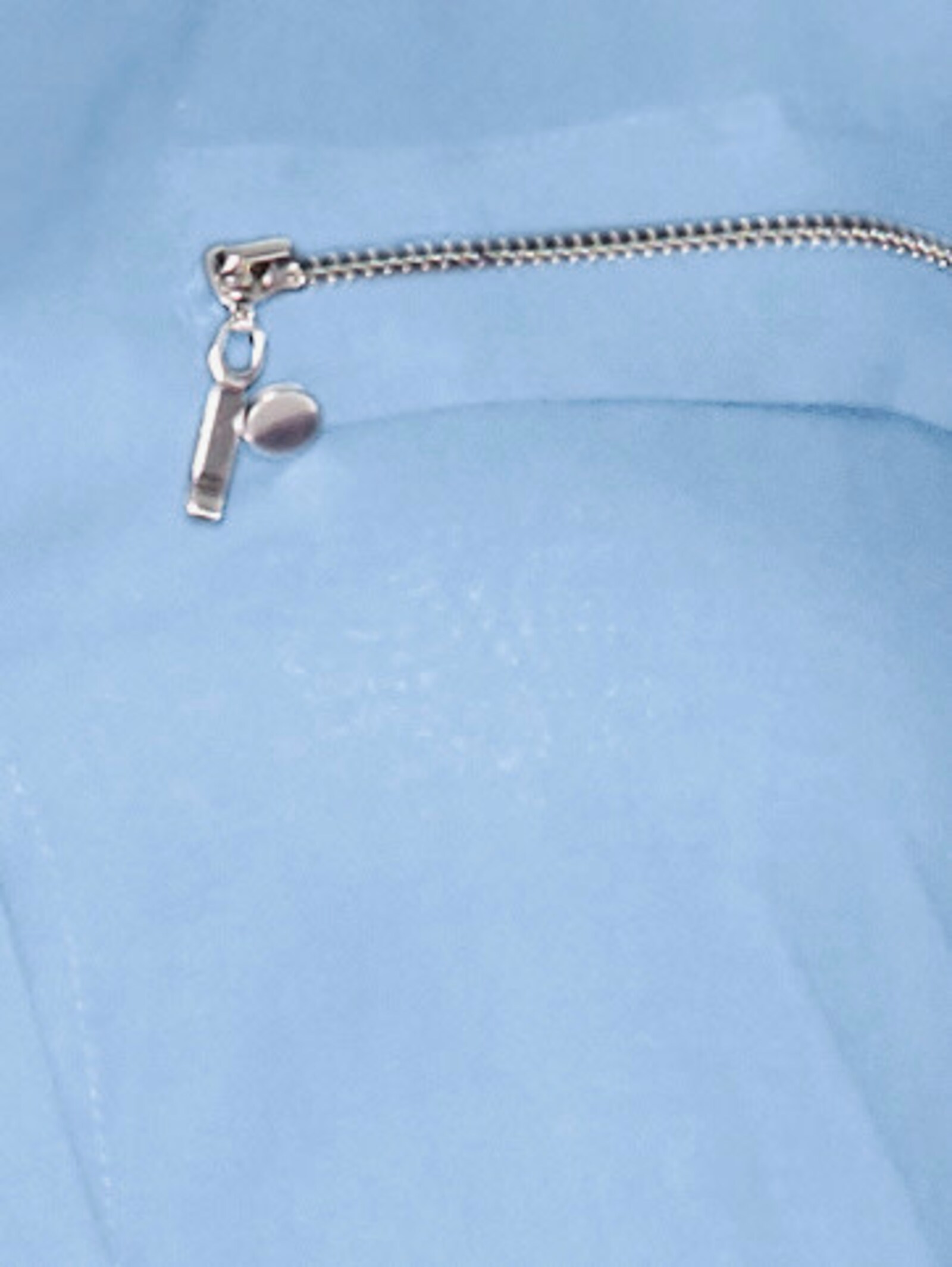 heine Langarm-Bluse mit Zierreißverschlüssen - hellblau