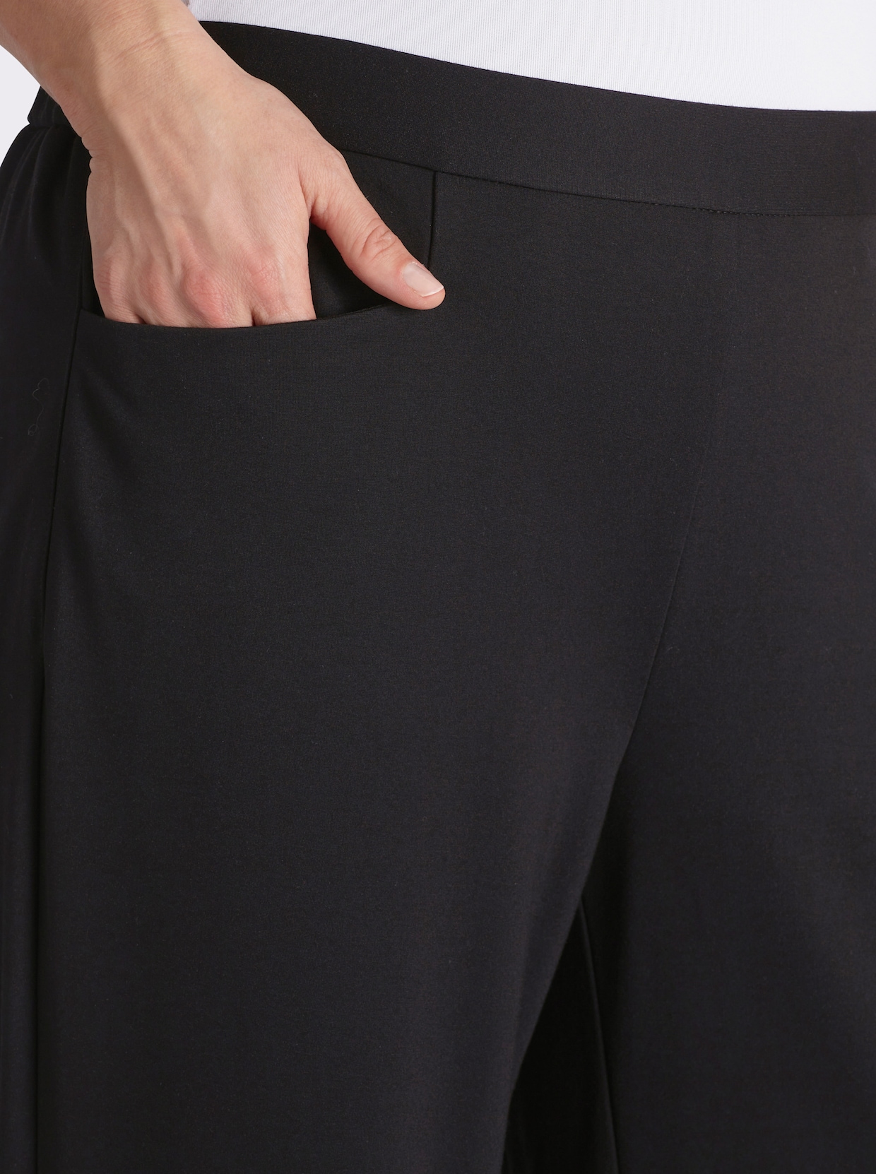 sheego Comfortbroek met wijde pijpen, van interlock - zwart