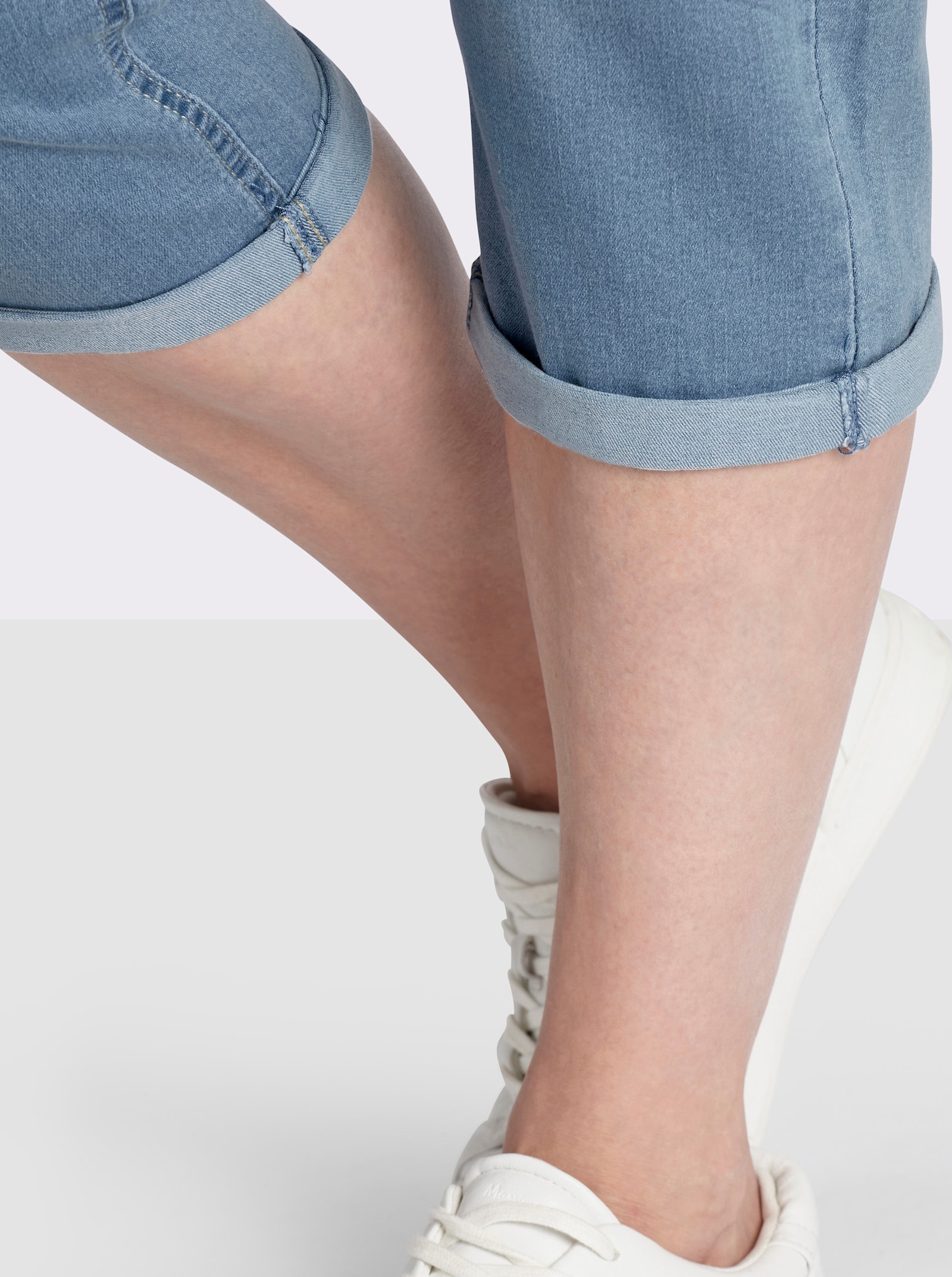  Caprijeans inklusive Gürtel - blue-bleached