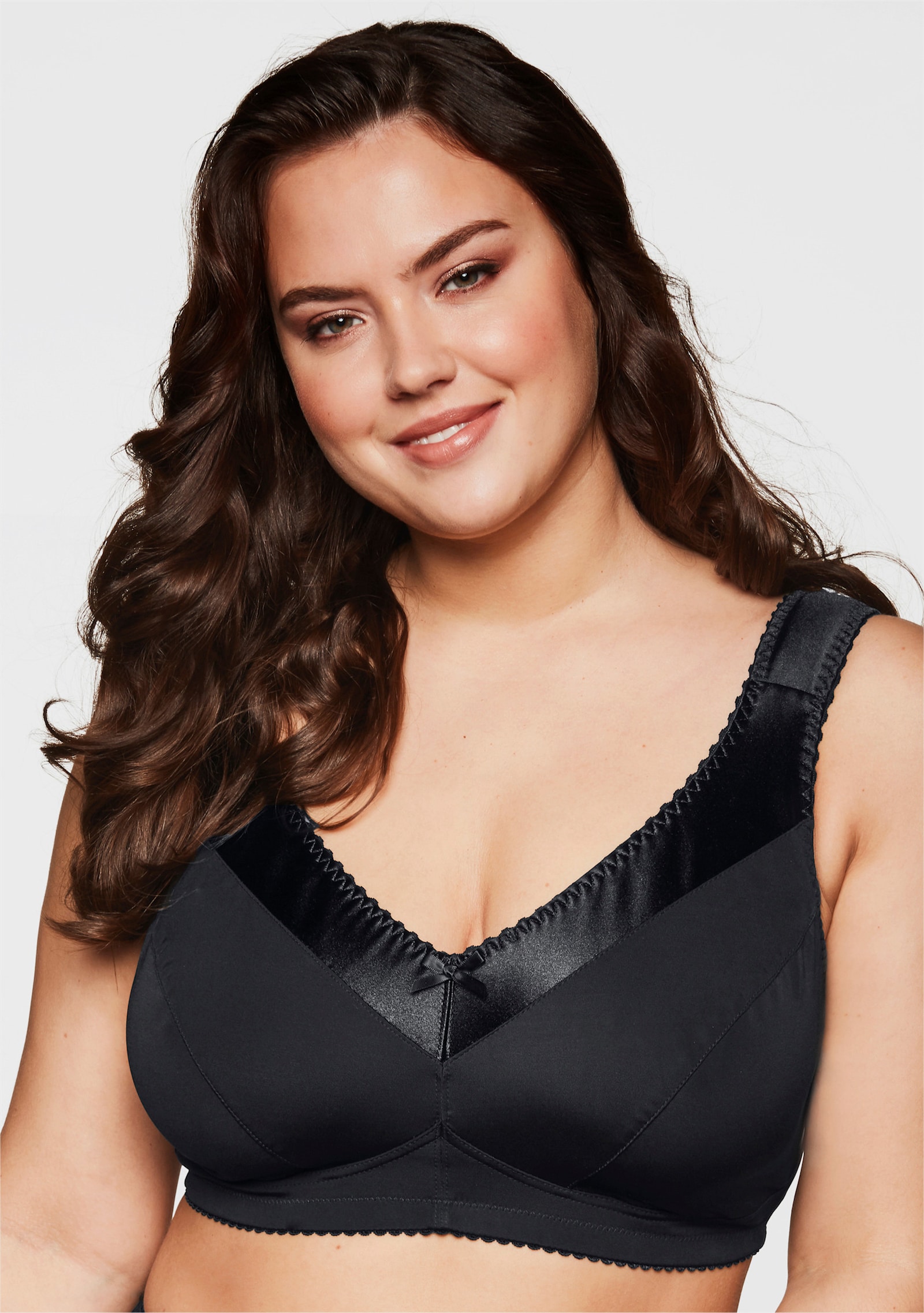 sheego BH ohne Bügel mit Satinblende - schwarz