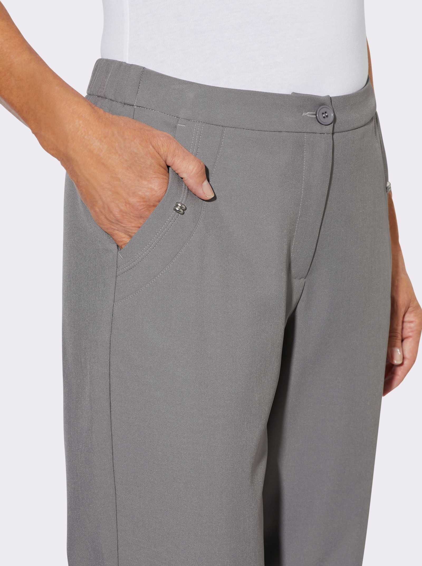 Broek met sierelement op de zakken - grijs