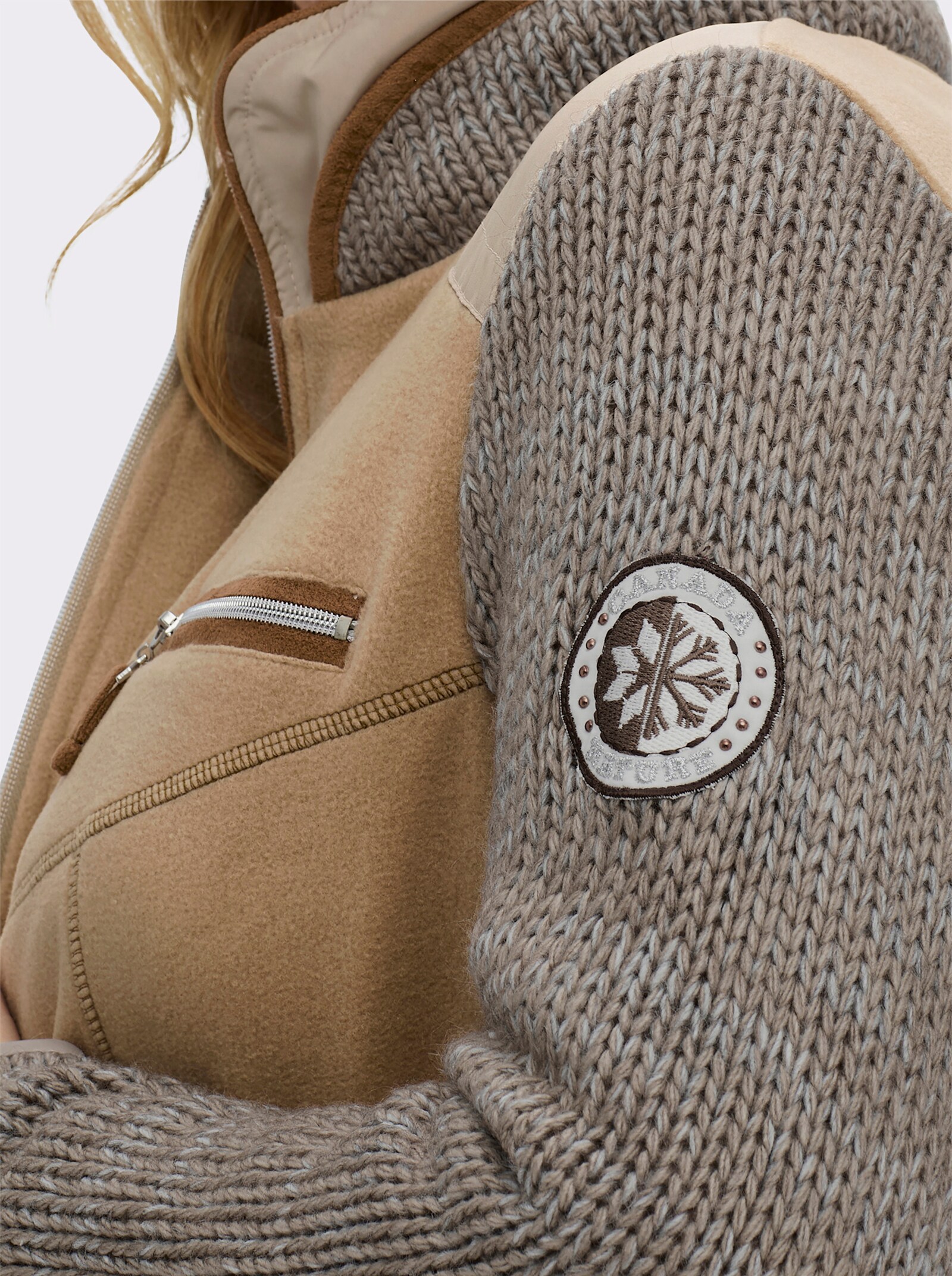 Fleecejacke im Mix aus Fleece und Strick - sand-meliert