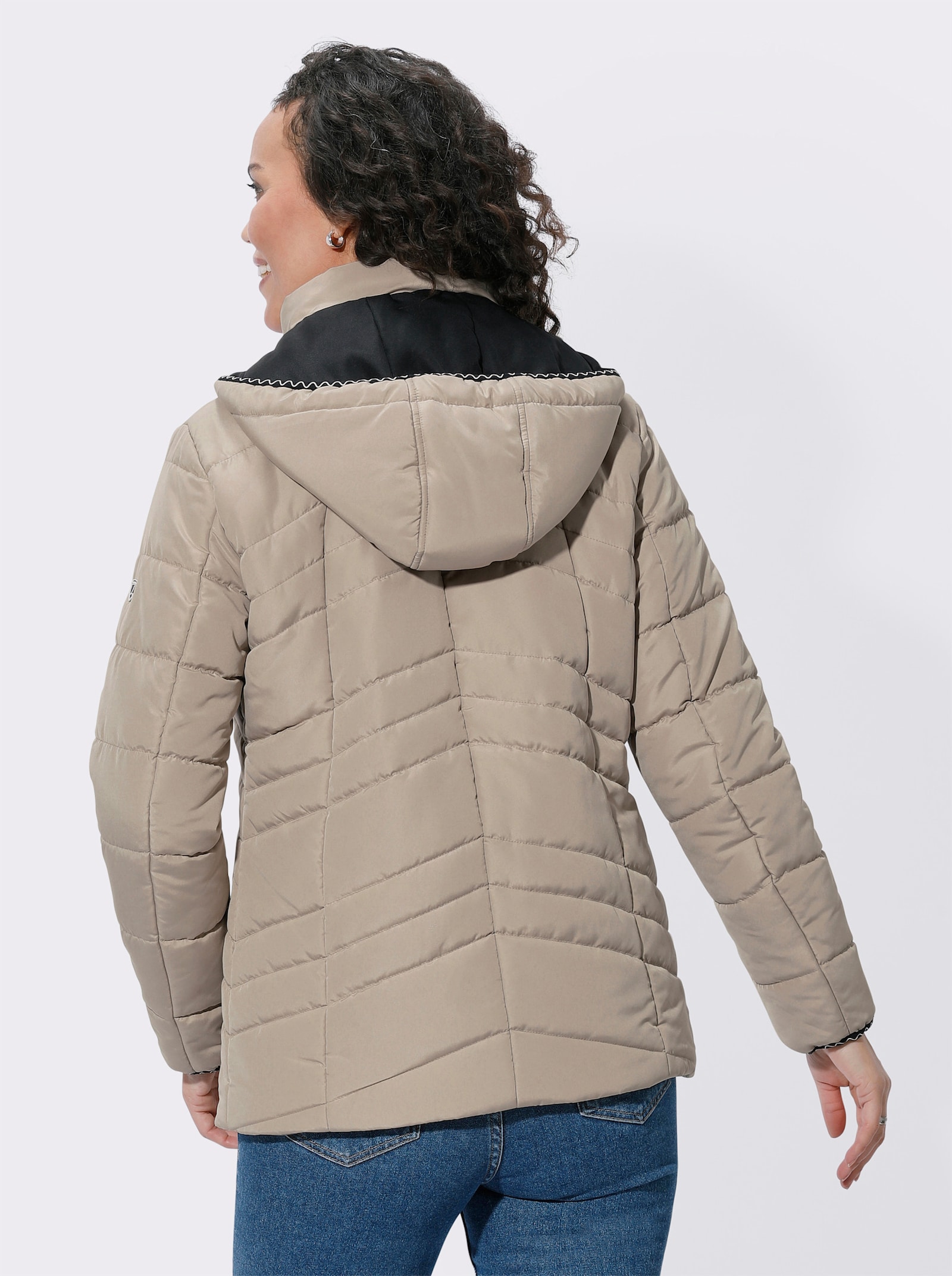 Steppjacke mit abnehmbarer Kapuze - sesam