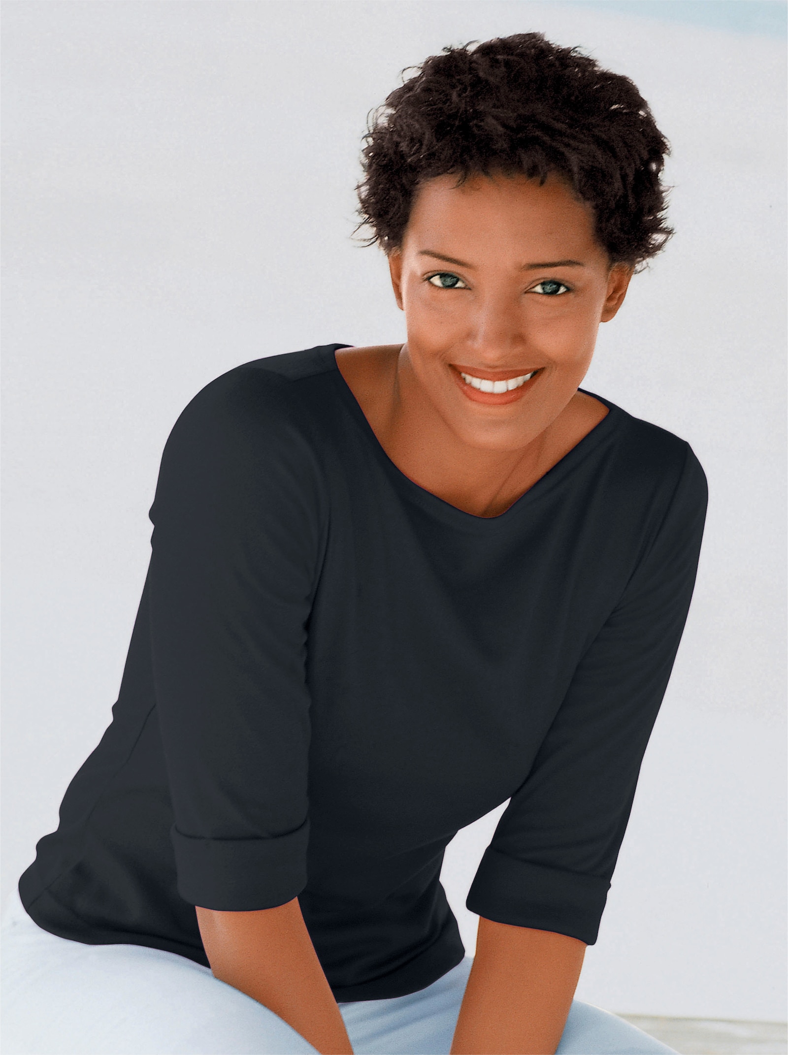 Shirt met ronde hals en 3/4-mouwen - zwart