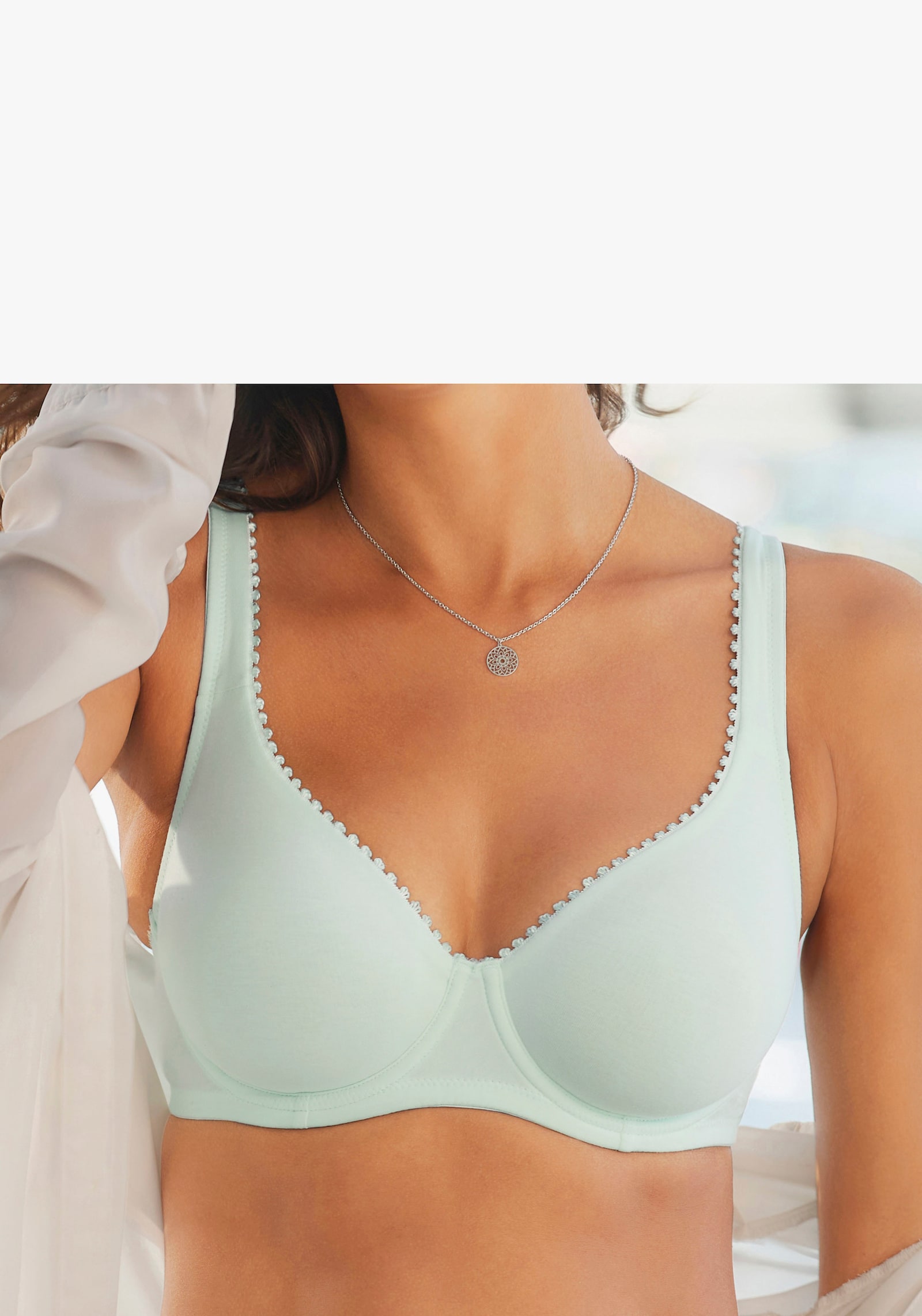 petite fleur T-shirtbeha - mint + wit