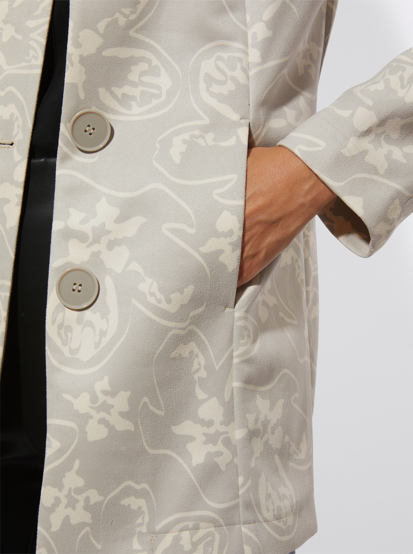 Longblazer aus bedrucktem Veloursleder-Imitat - hellgrau-champagner-bedruckt