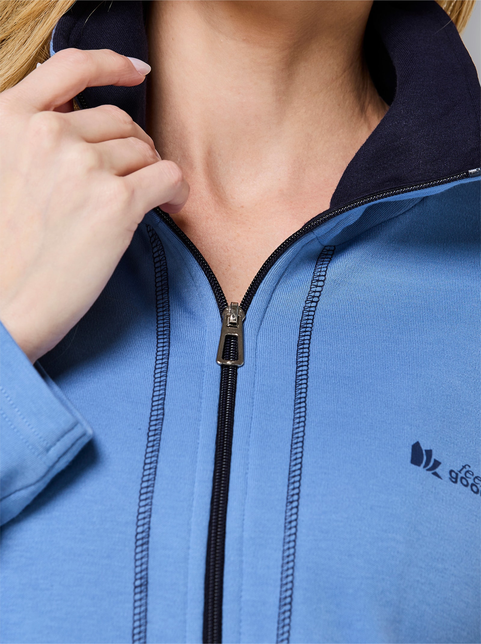 feel good Hausanzug - mittelblau-marine