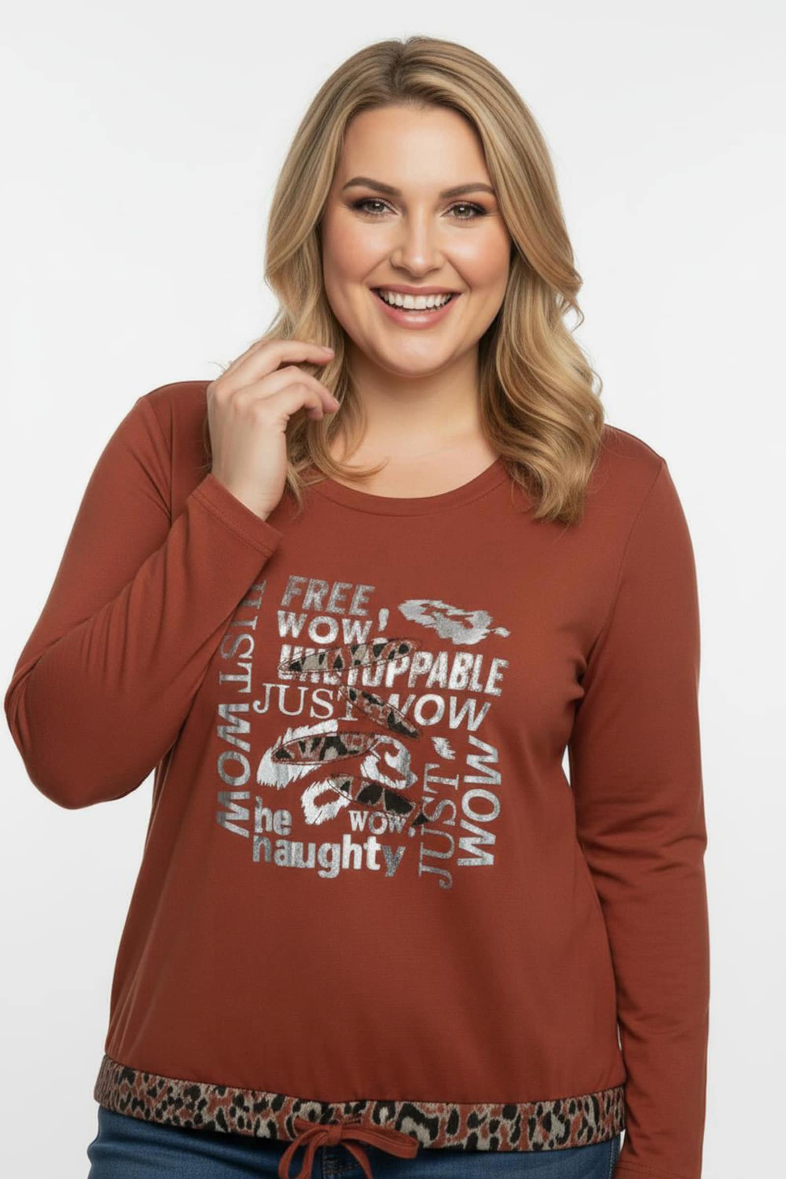 Print-Shirt mit Cut-Outs - rostrot-schwarz