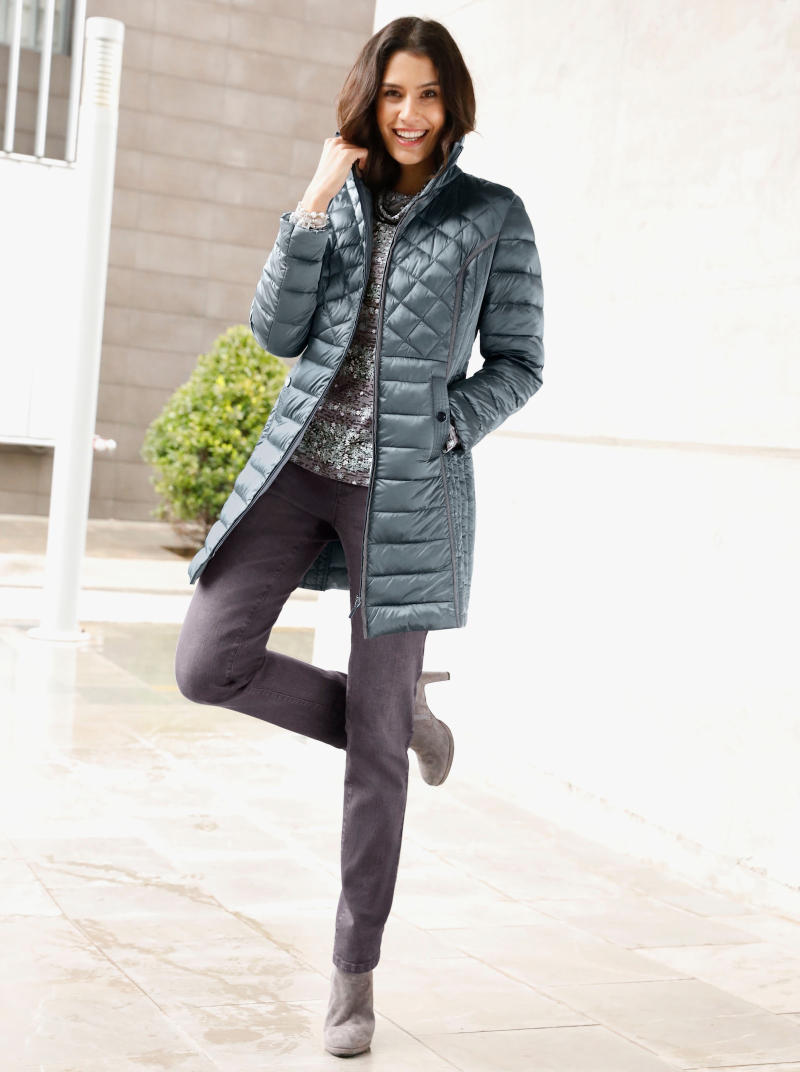 Winterjacke in Changeant-Qualität, leicht schimmernd - aqua