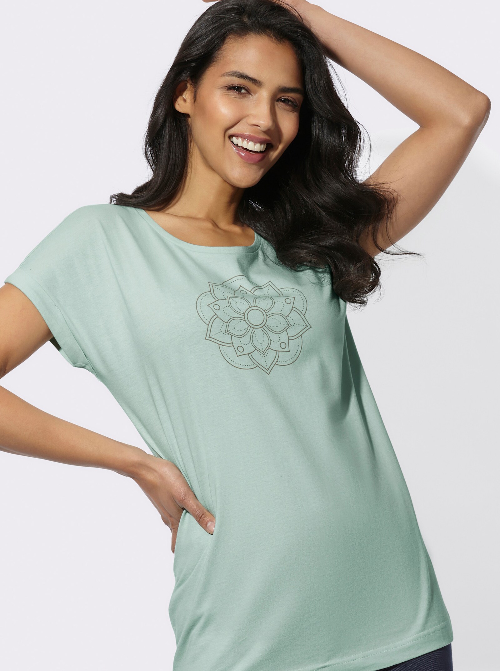 Freizeitshirt mit fixiertem Ärmelaufschlag - kalkmint