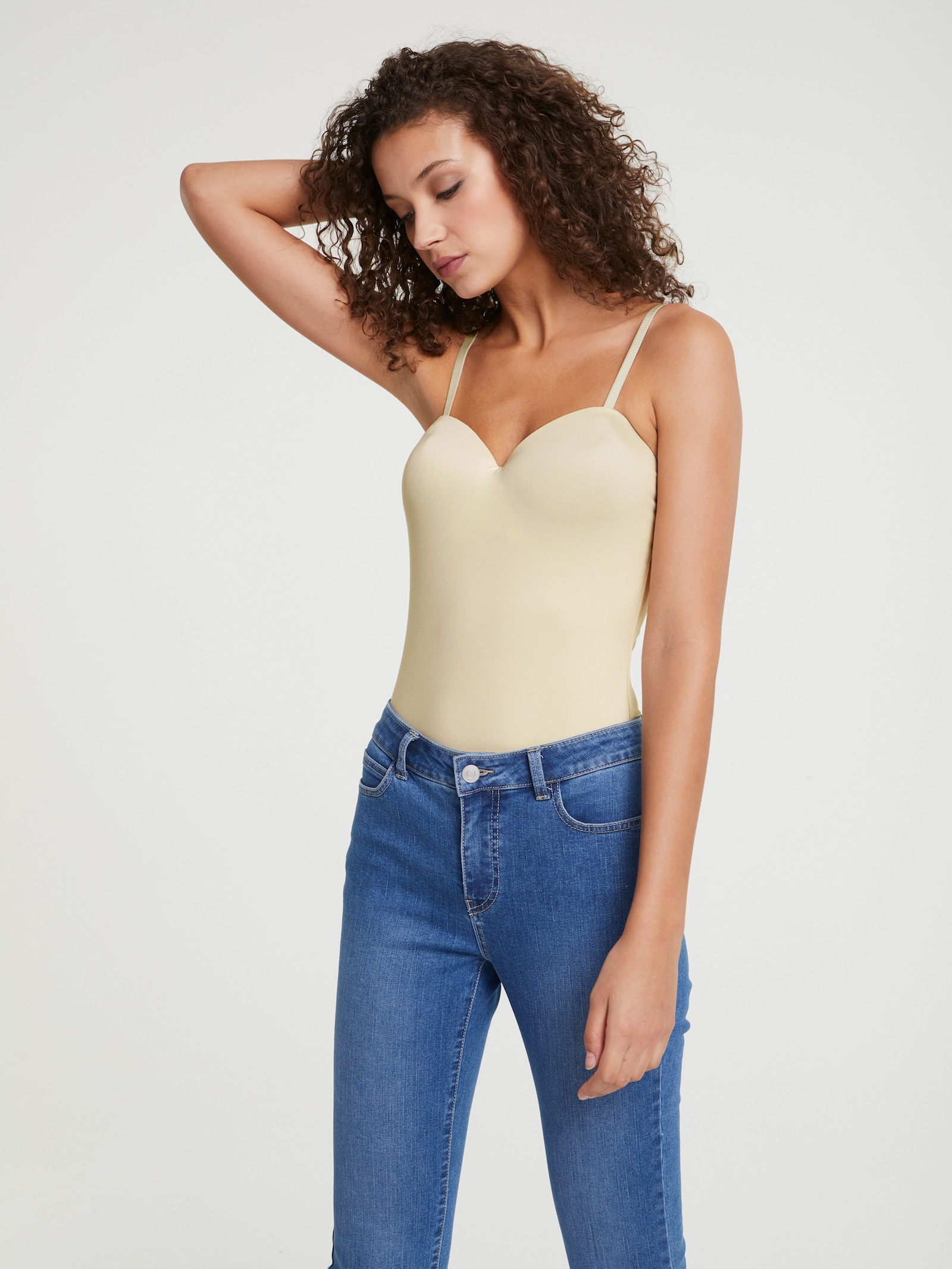 heine Shirttop mit eingearbeiteten Cups - helltaupe