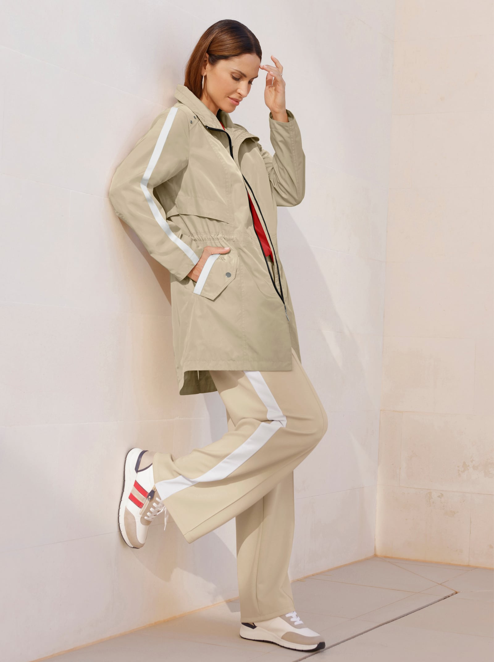 Parka in matt-schimmernder Qualität - sand