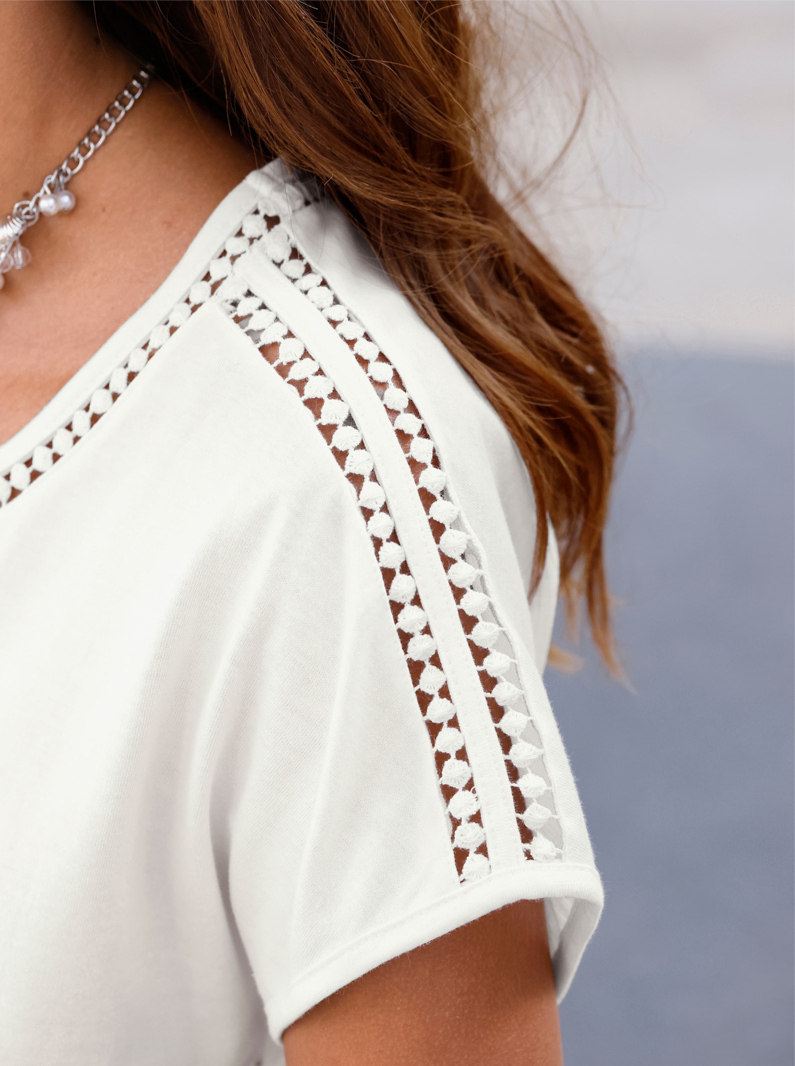 Broek met print in patchworkdessin - koningsblauw/ecru bedrukt