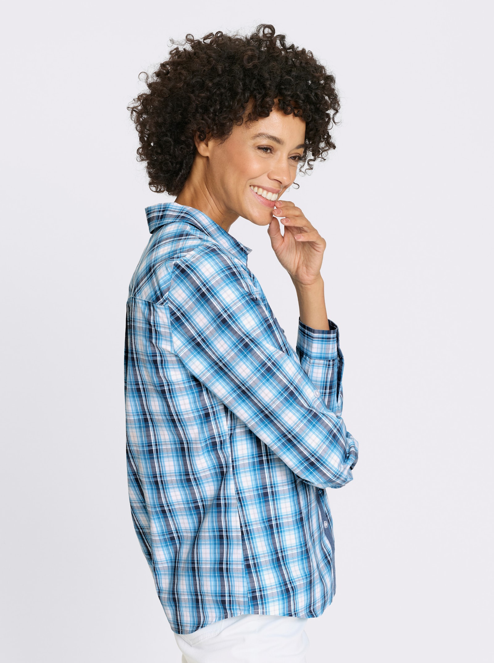 Kostkovaná halenka s náprsními kapsami s patkou - tyrkysová-bílá-kostka