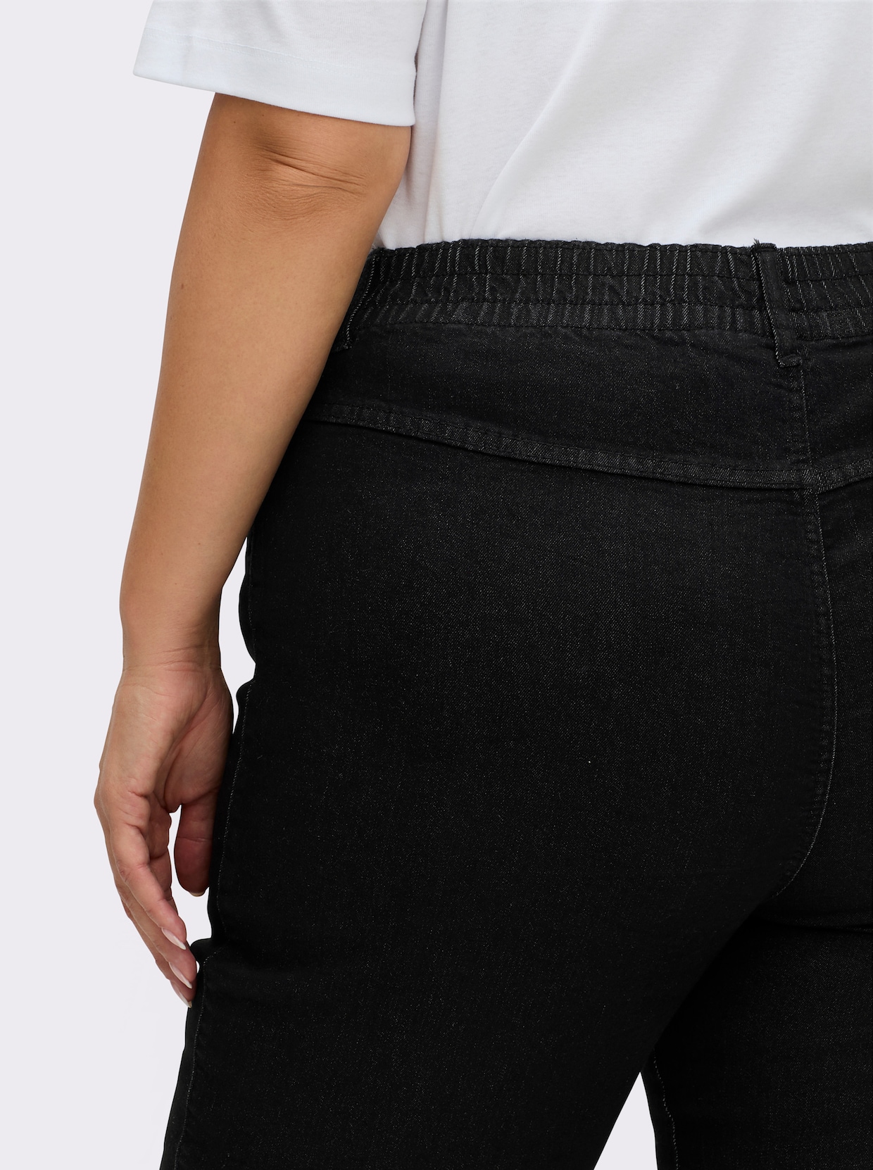 Jeans in Stretch-Qualität - blue-bleached + black denim