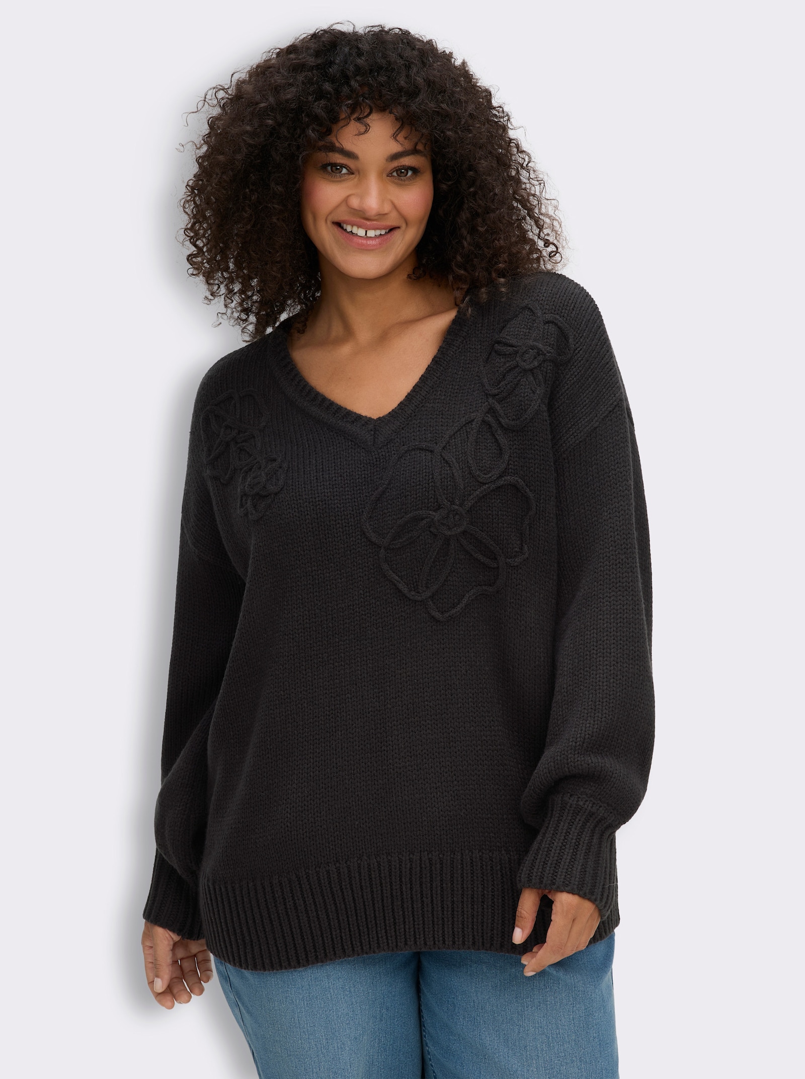 sheego V-Ausschnitt-Pullover mit Blumen-Kordelstickereien - schwarz