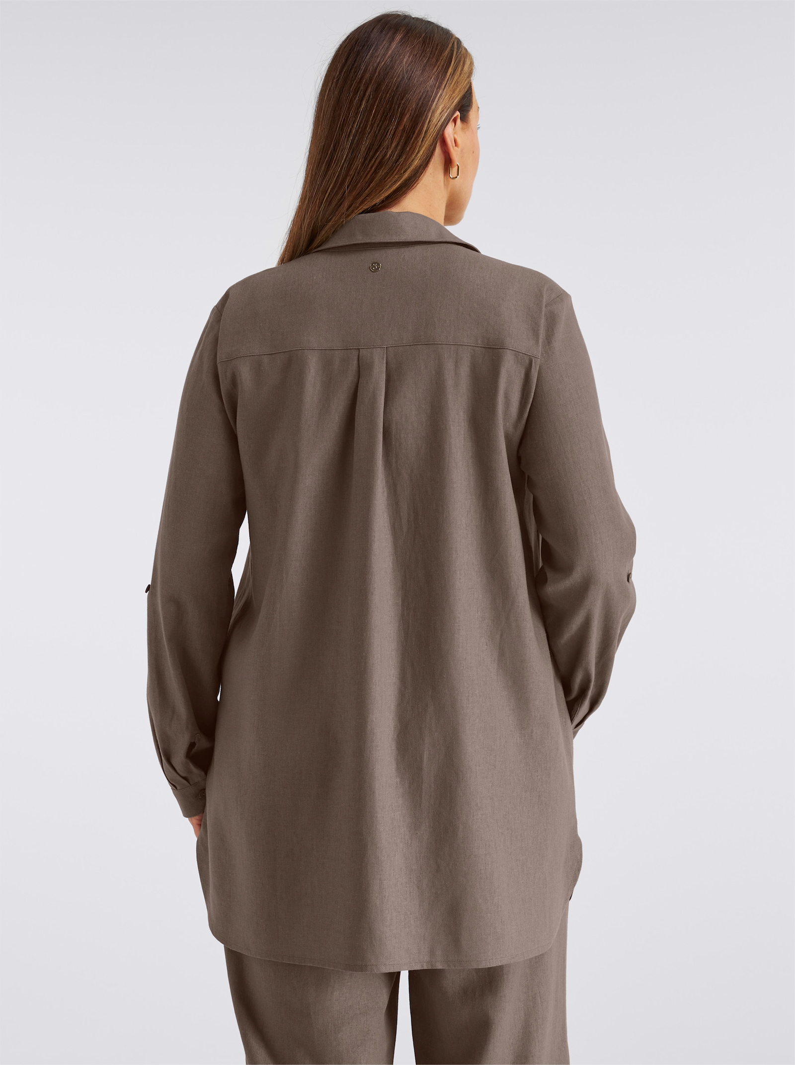 sheego Leinenbluse mit Pailletten an der Brusttasche - dunkeltaupe