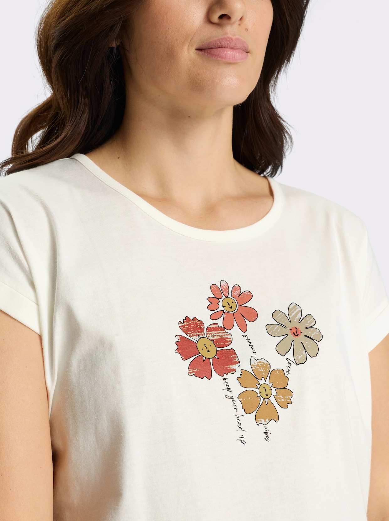 Rundhalsshirt mit überschnittenen Ärmeln - ecru-papaya