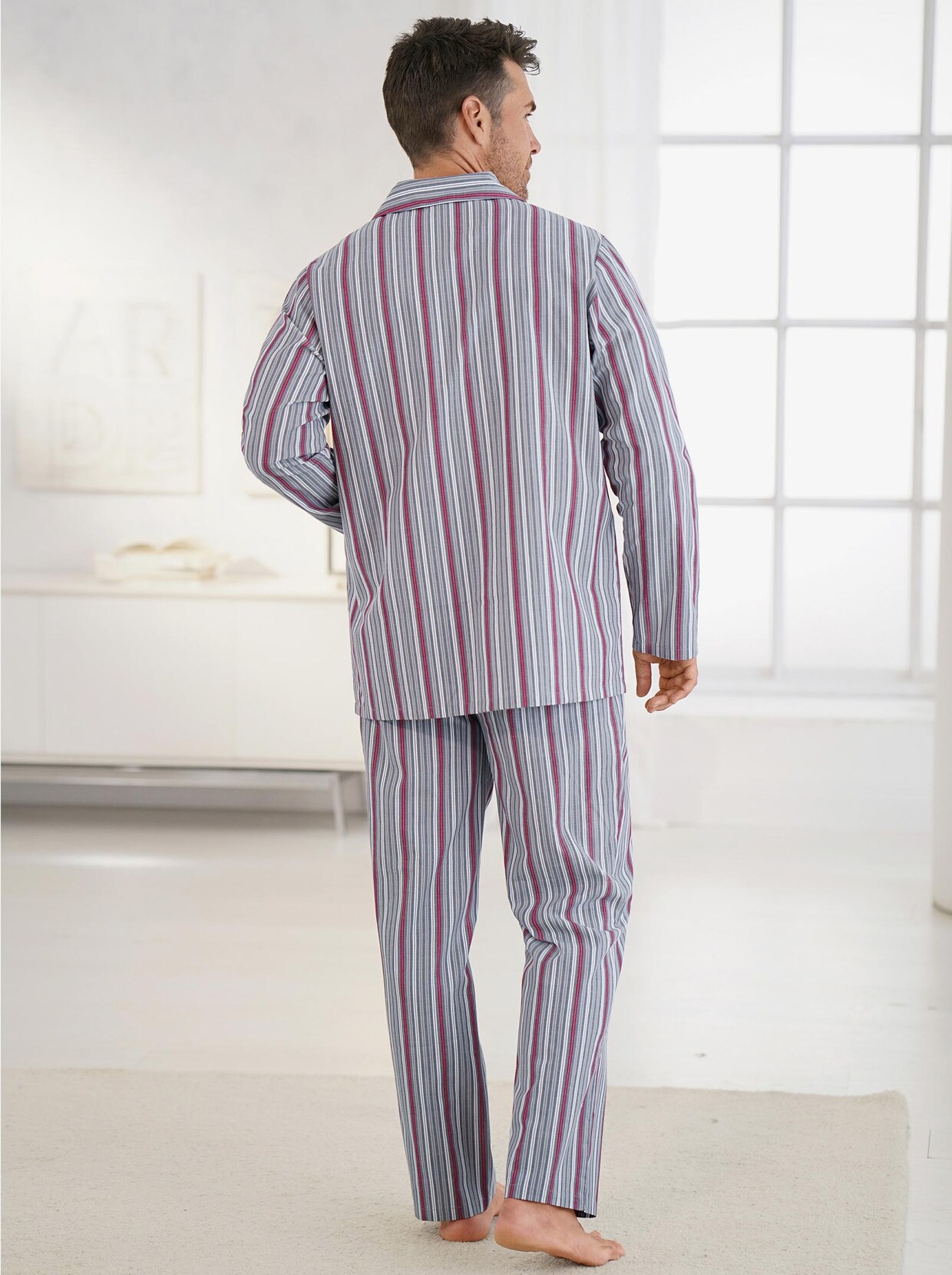 KINGsCLUB Pyjama - grau-rot-gestreift