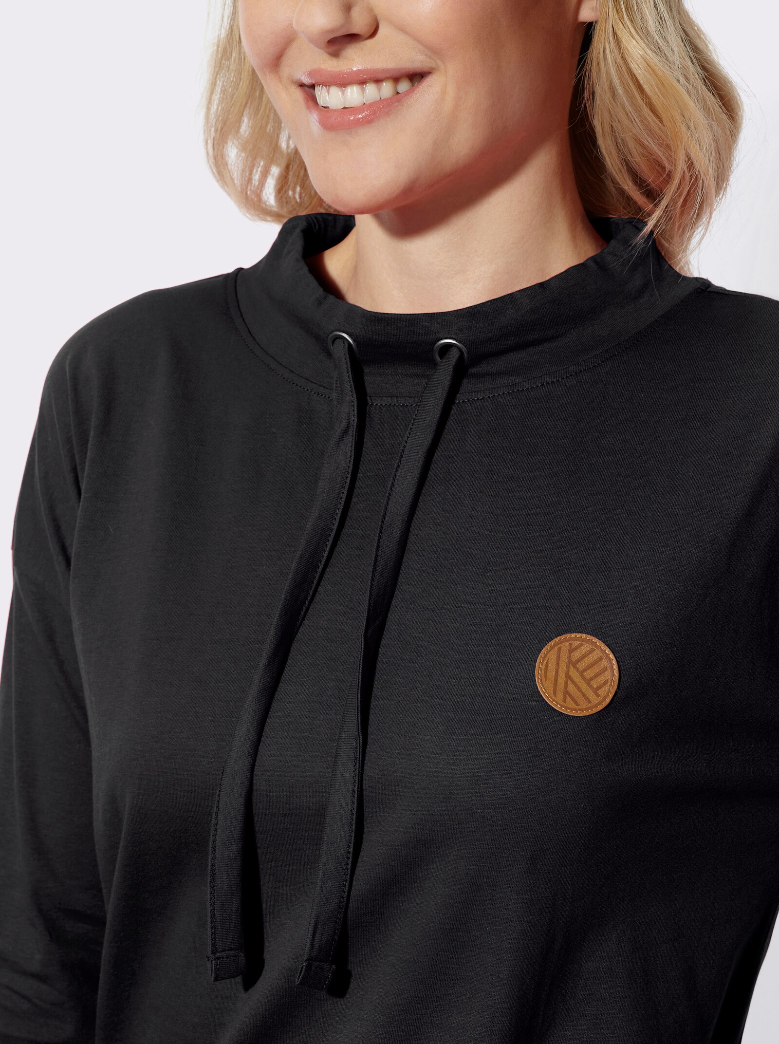 3/4-Arm-Shirt mit weitem Stehkragen - schwarz