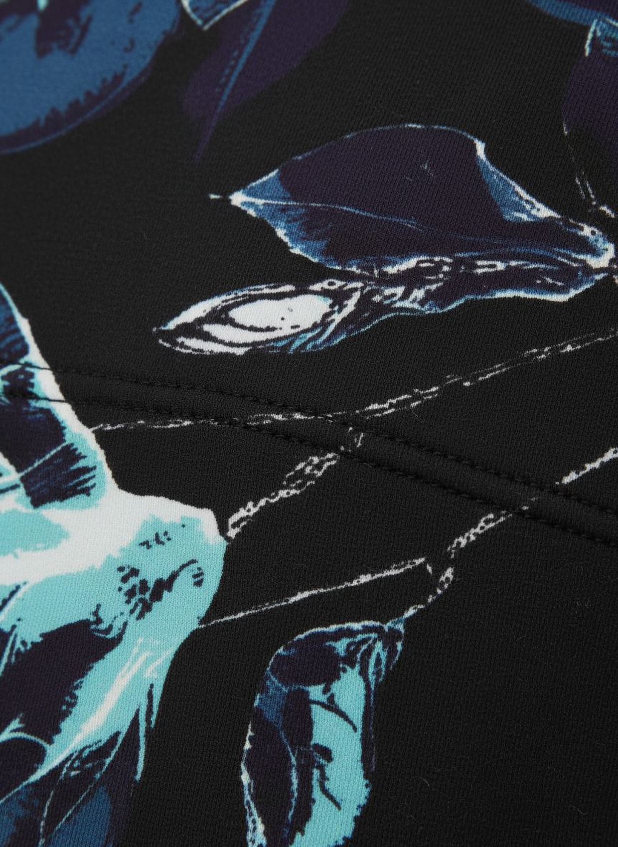 3/4-Arm-Shirt in Viskose-Qualität - schwarz-aquamarin-bedruckt