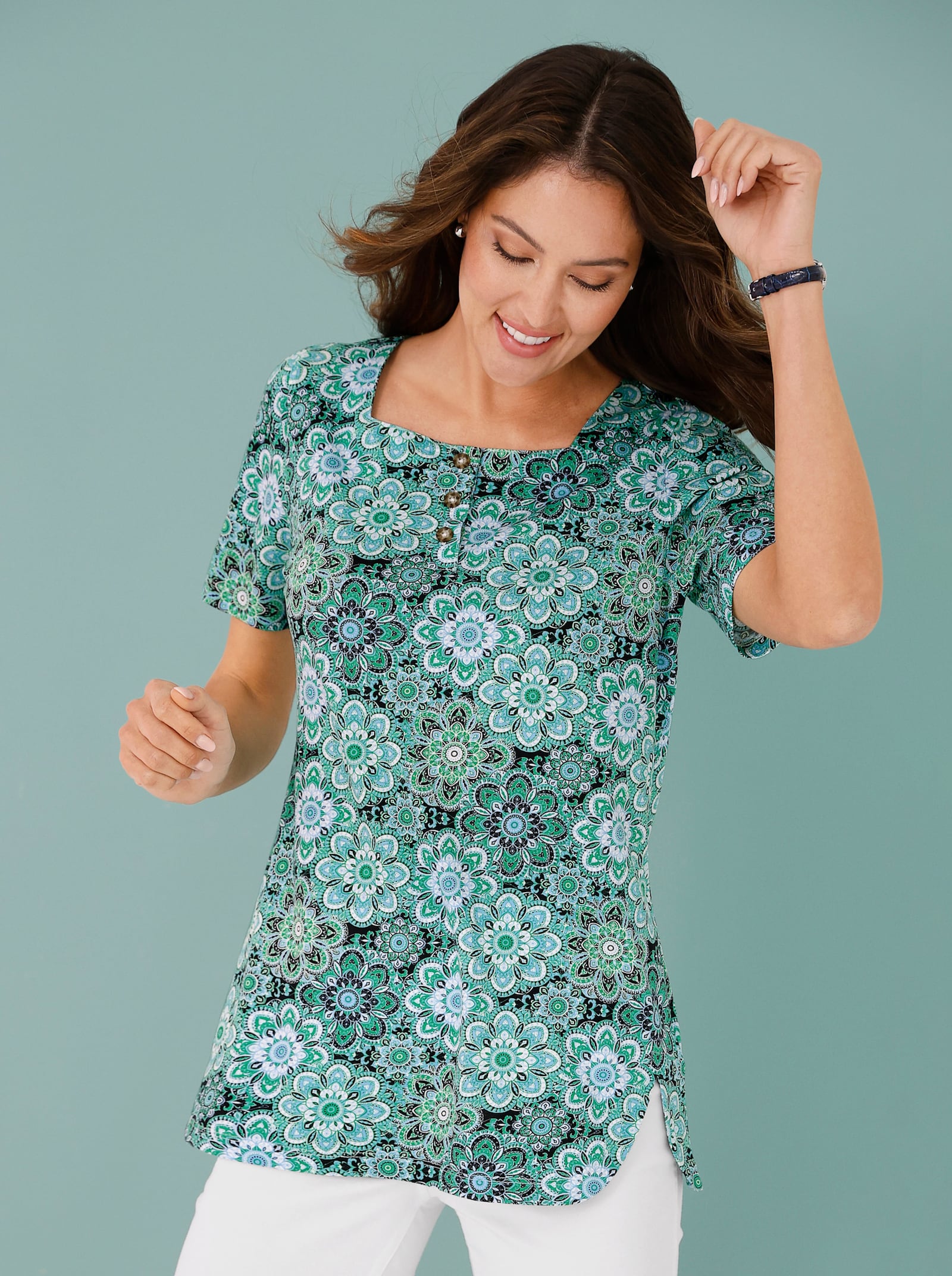 Lang shirt met vierkante hals - aqua/grasgroen bedrukt