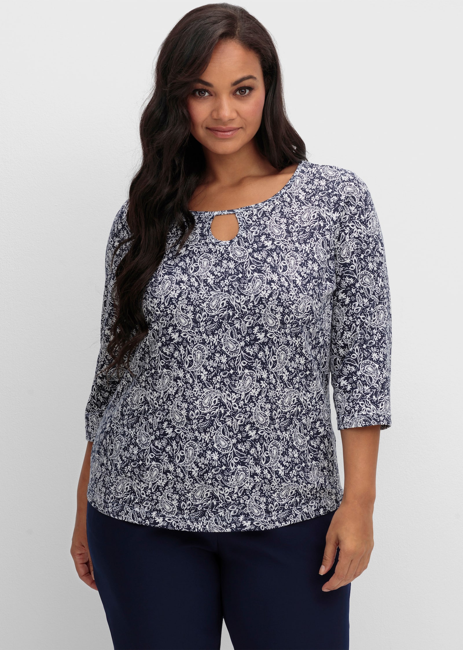 Print-Shirt mit Ausschnitt mit Schlitz - marine-bedruckt