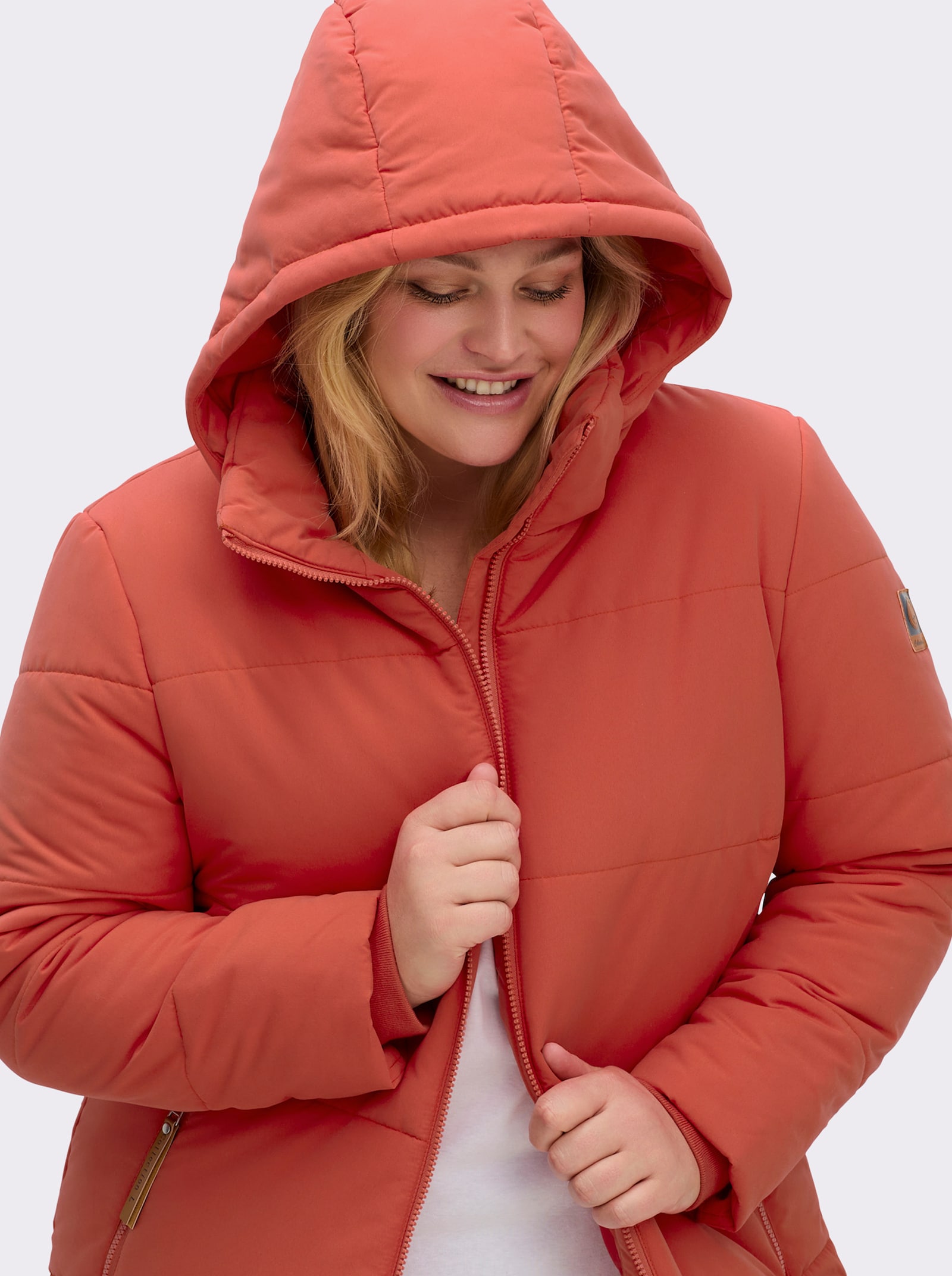 Outdoorjacke mit abnehmbarer Kapuze und Jersey-Bündchen - terra