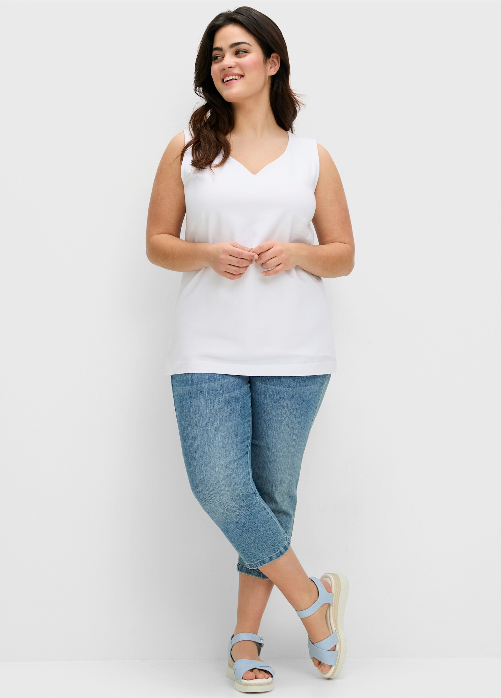 sheego Trägertop mit doppellagiger Front und Herzausschnitt - ecru