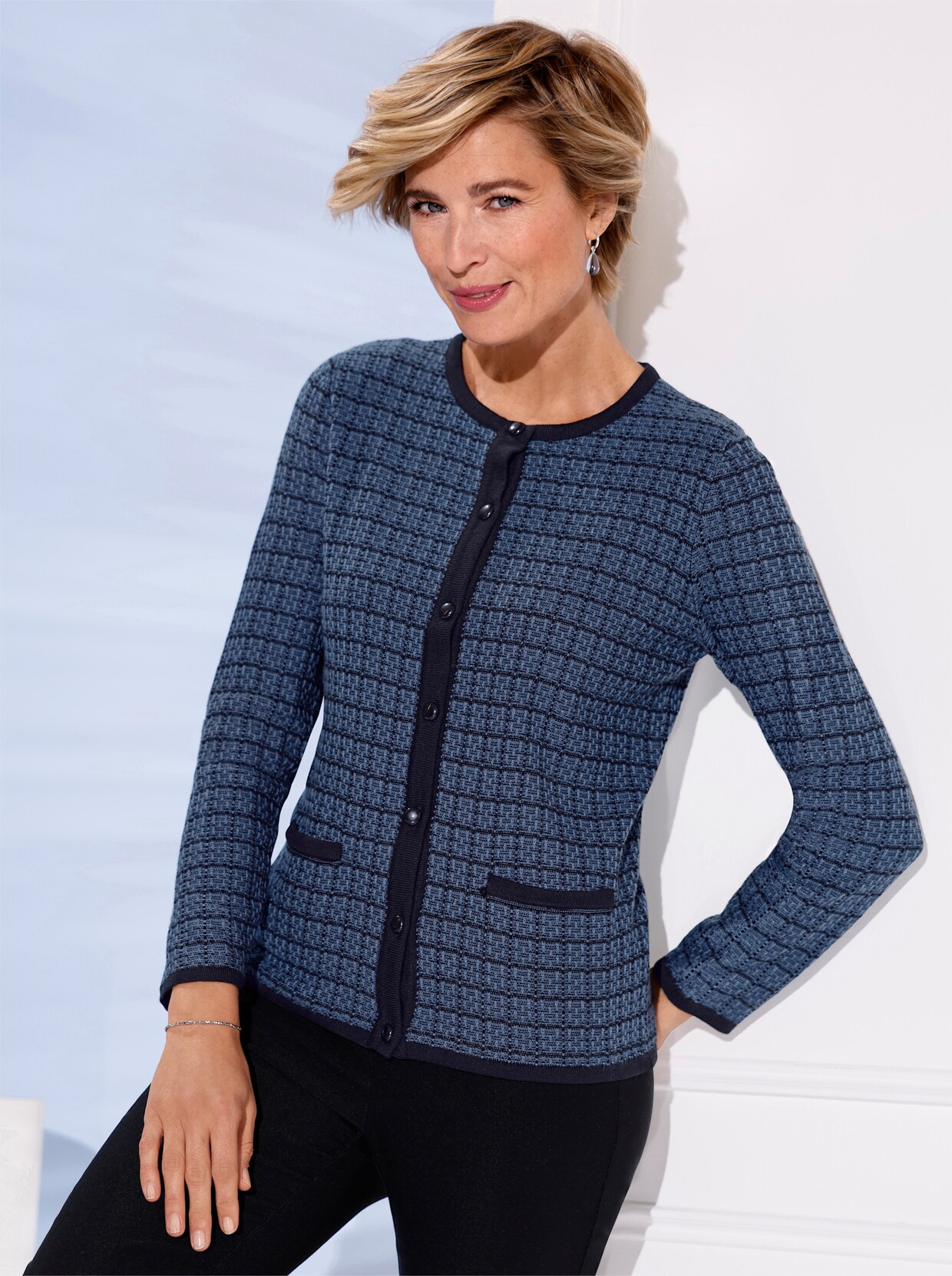 Strickjacke - rauchblau-schwarz-gemustert