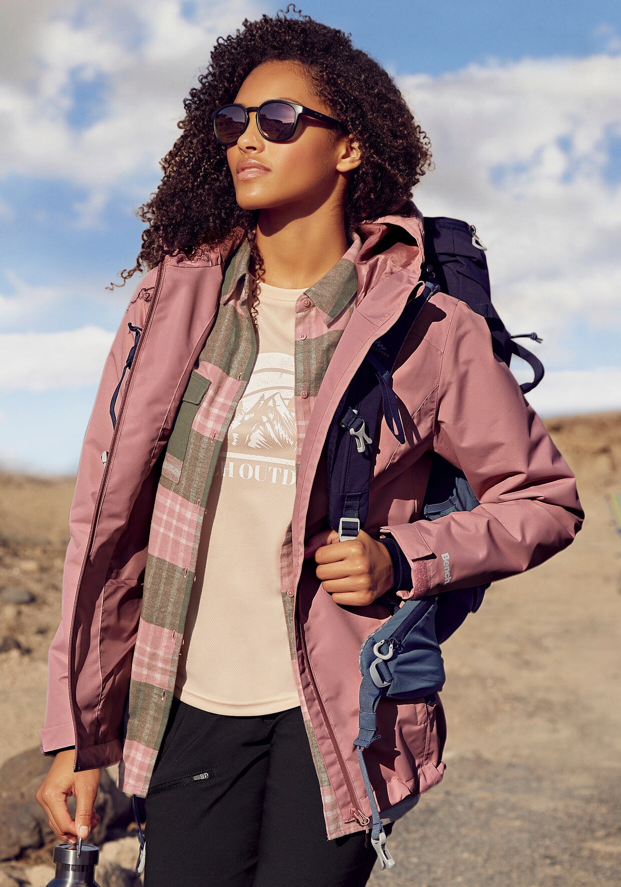 Bench. Trekkingjacke - rosa