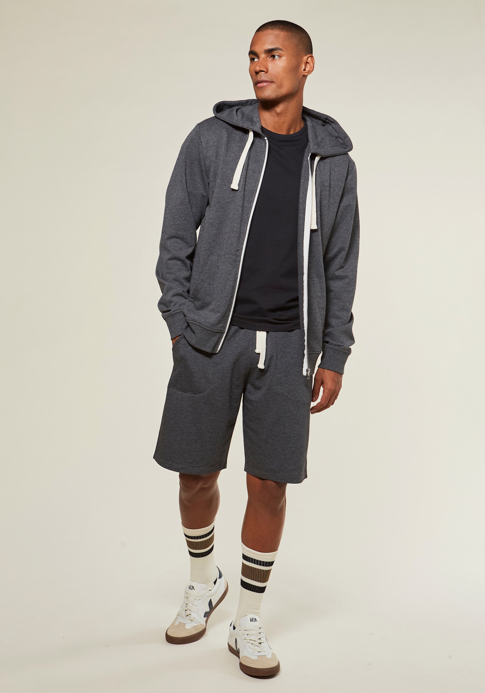 KangaROOS Sweatshorts - anthrazit-meliert