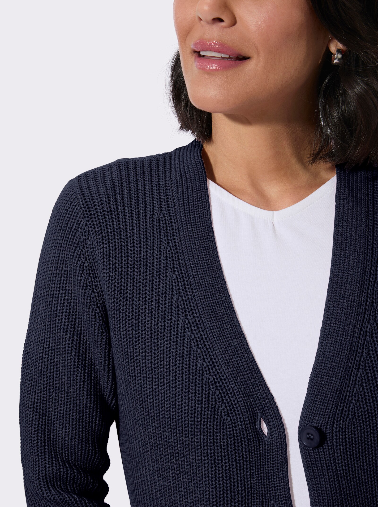 Longstrickjacke mit feiner Rippstruktur - marine