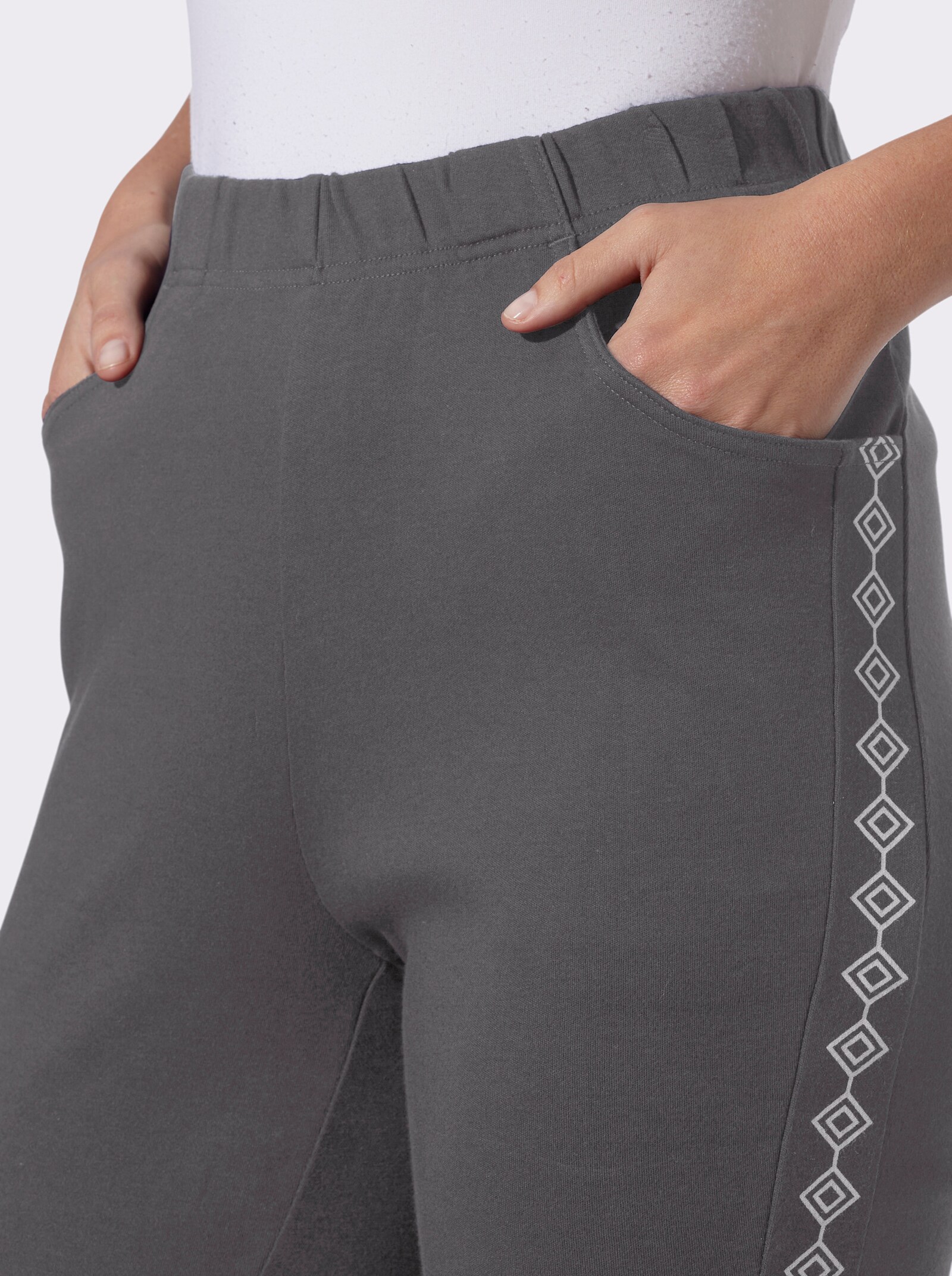  Jerseyhose mit figurfreundlichen Einsätzen - anthrazit