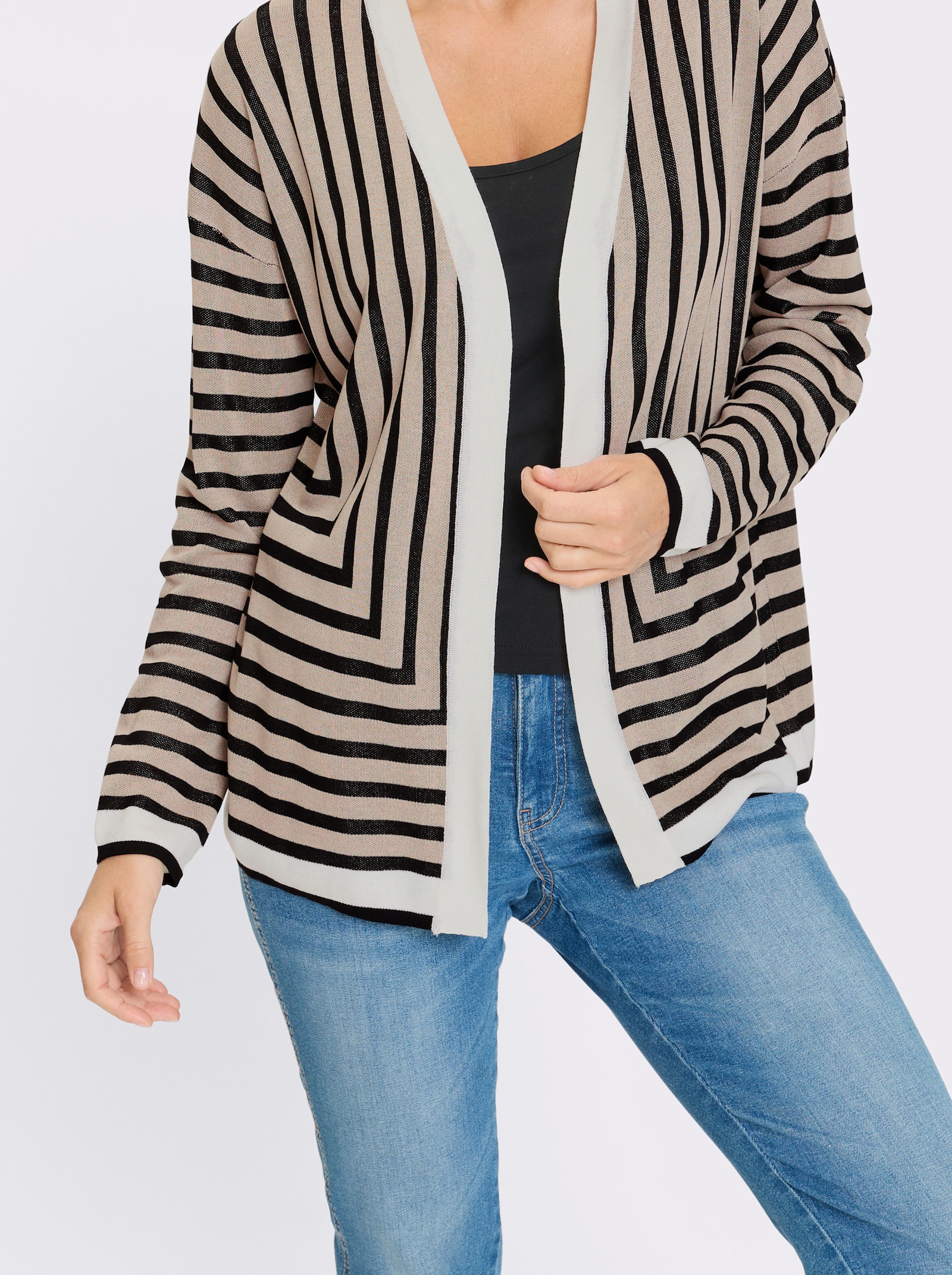 heine Feinstrickjacke mit grafischem Muster - ecru-beige-gemustert